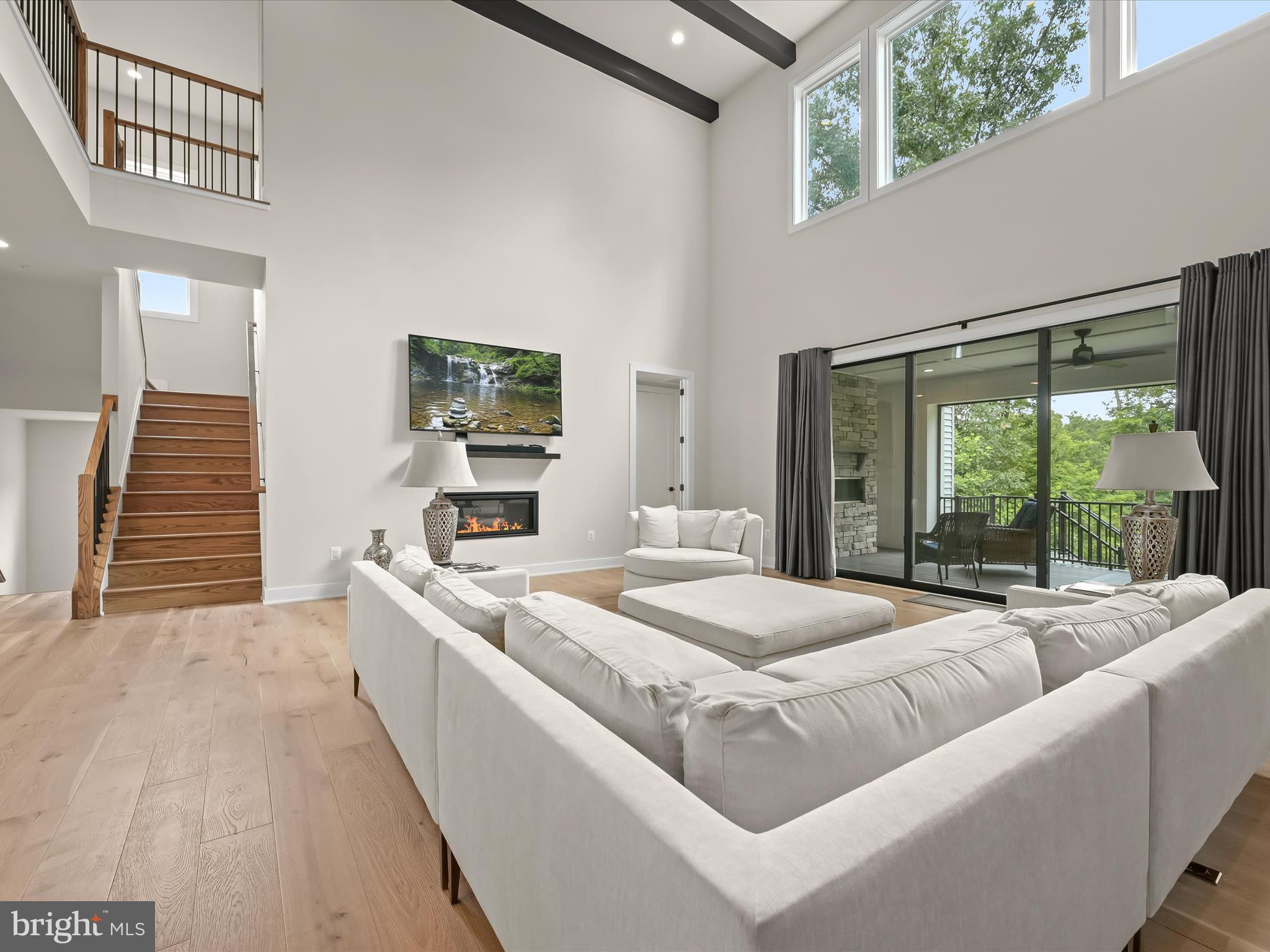 WILLOWCREEK - Residential