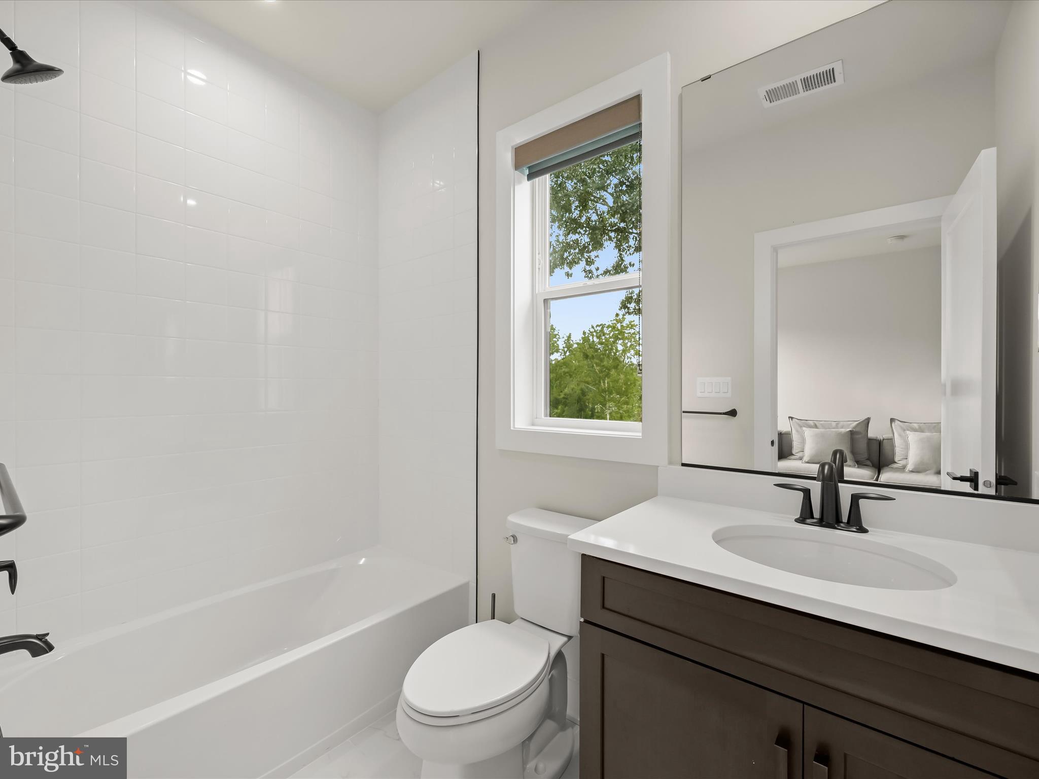 WILLOWCREEK - Residential