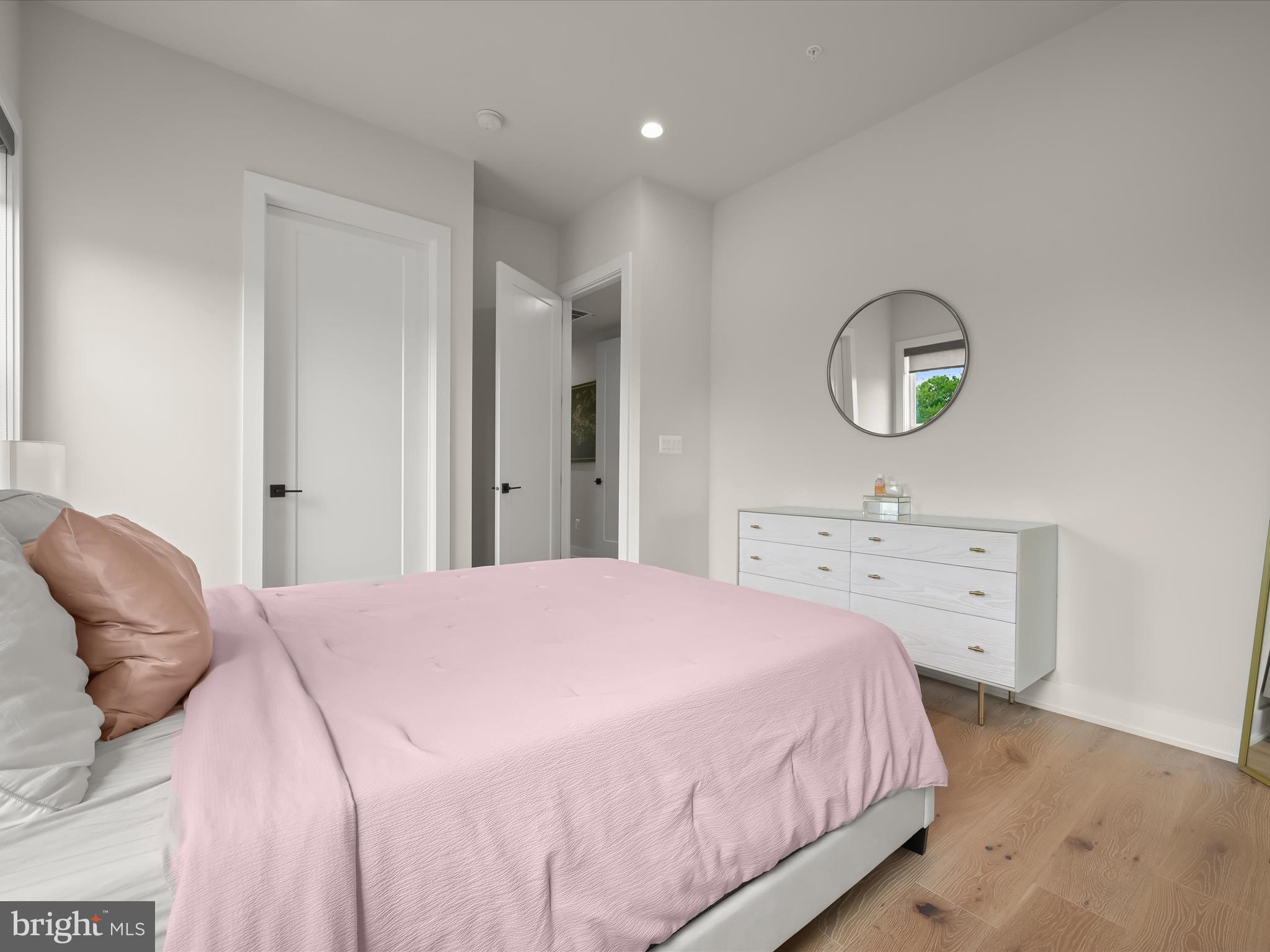 WILLOWCREEK - Residential