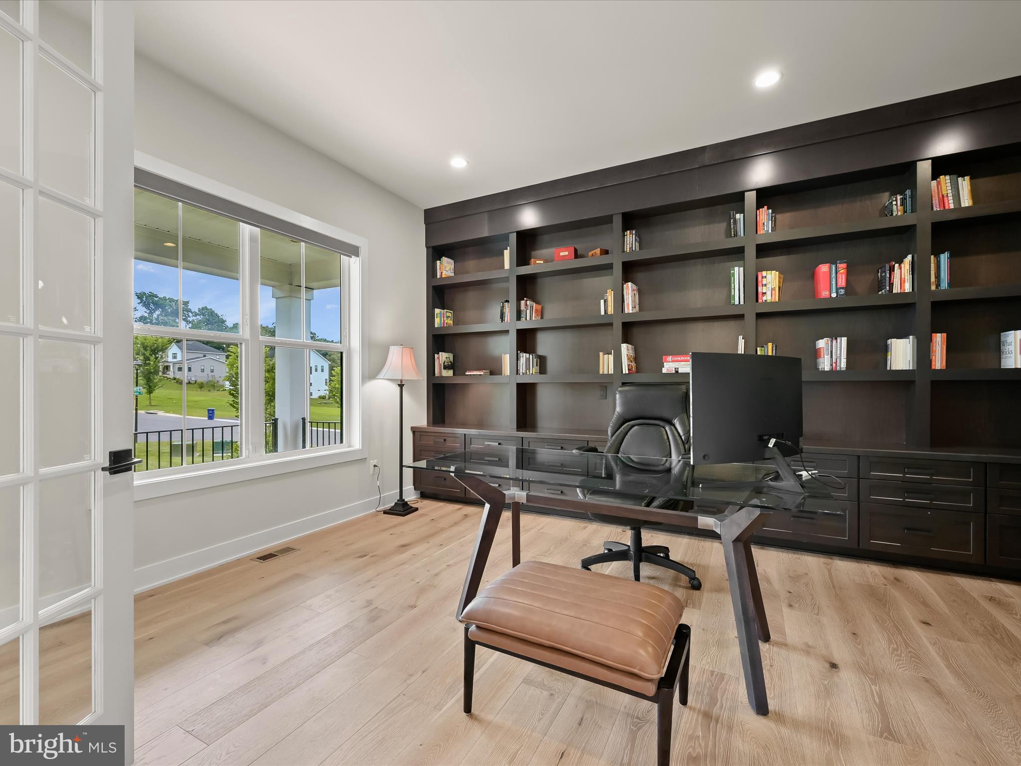 WILLOWCREEK - Residential