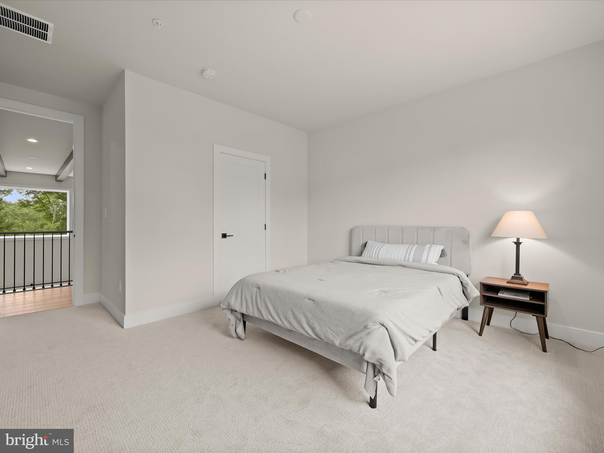 WILLOWCREEK - Residential