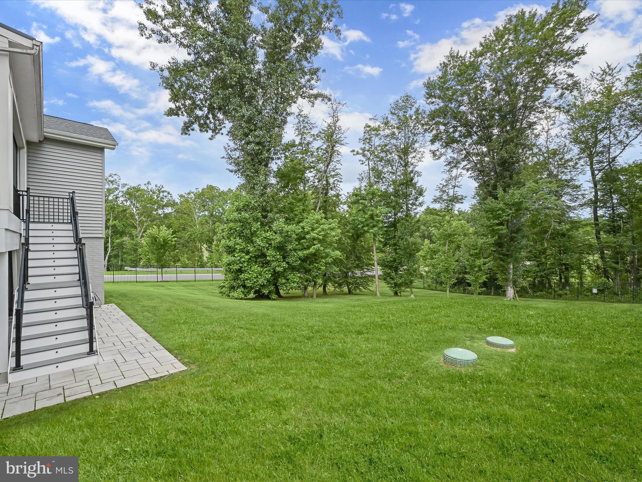 WILLOWCREEK - Residential