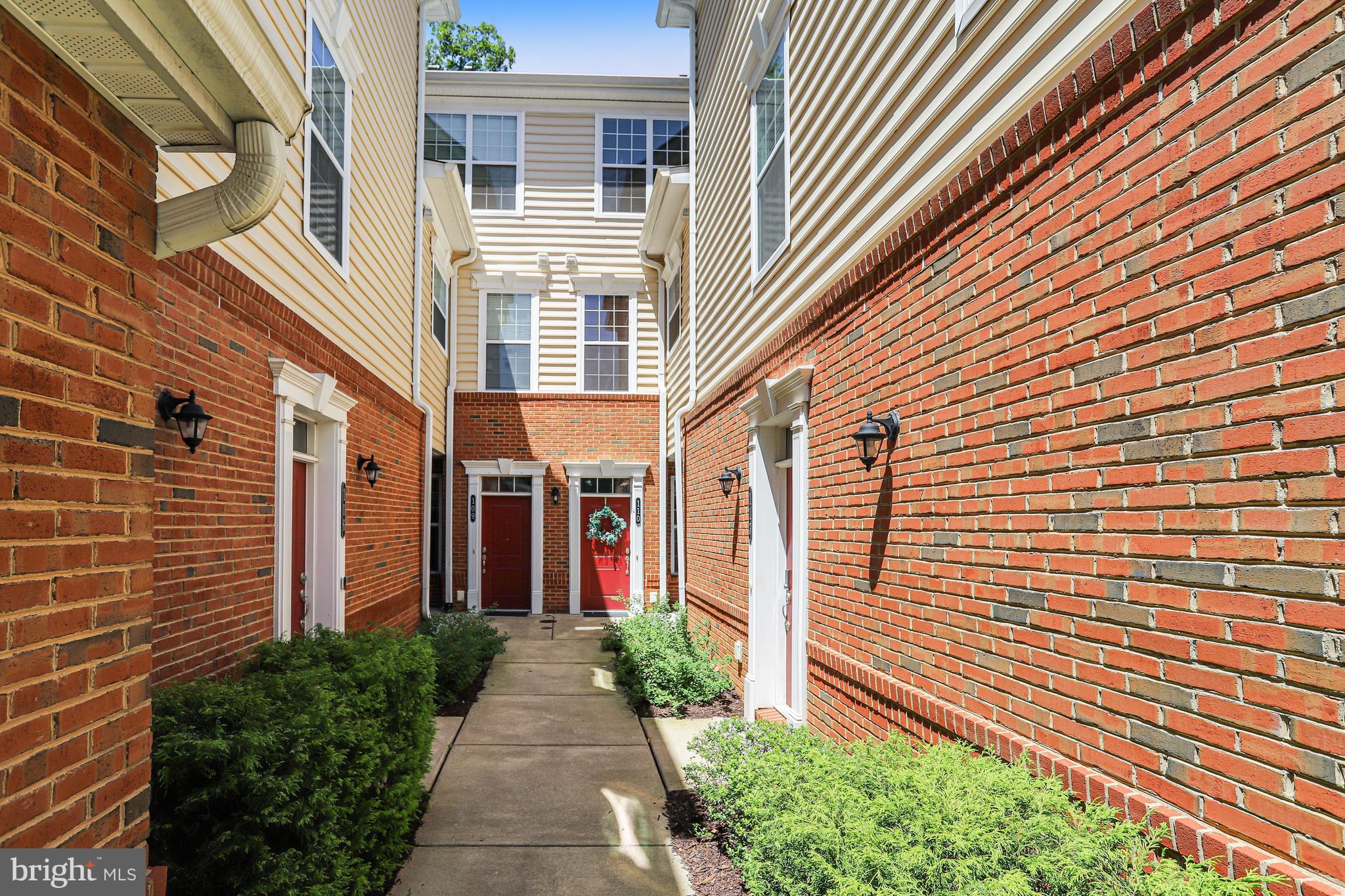 23225 MILLTOWN KNOLL SQUARE 111