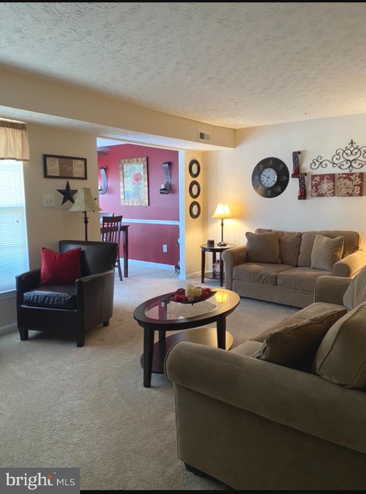 WOODBRIDGE CENTER - Residential