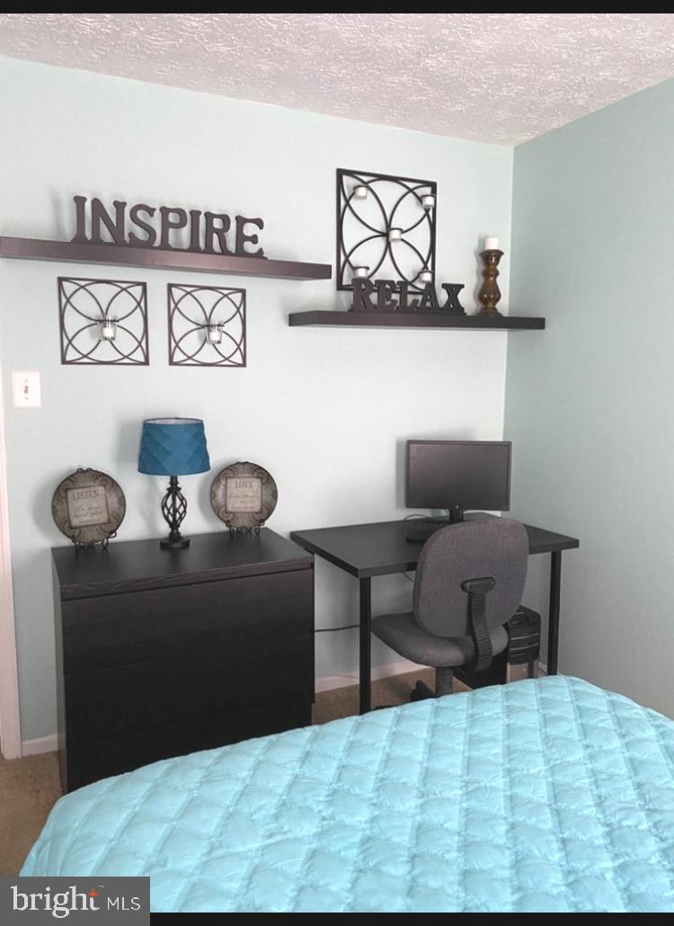 WOODBRIDGE CENTER - Residential