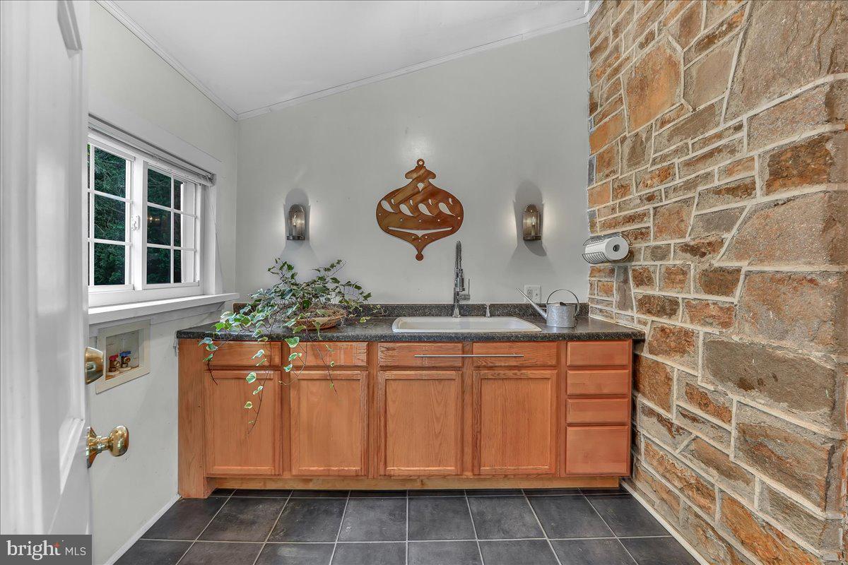 ANDREWS BRIDGE - Residential