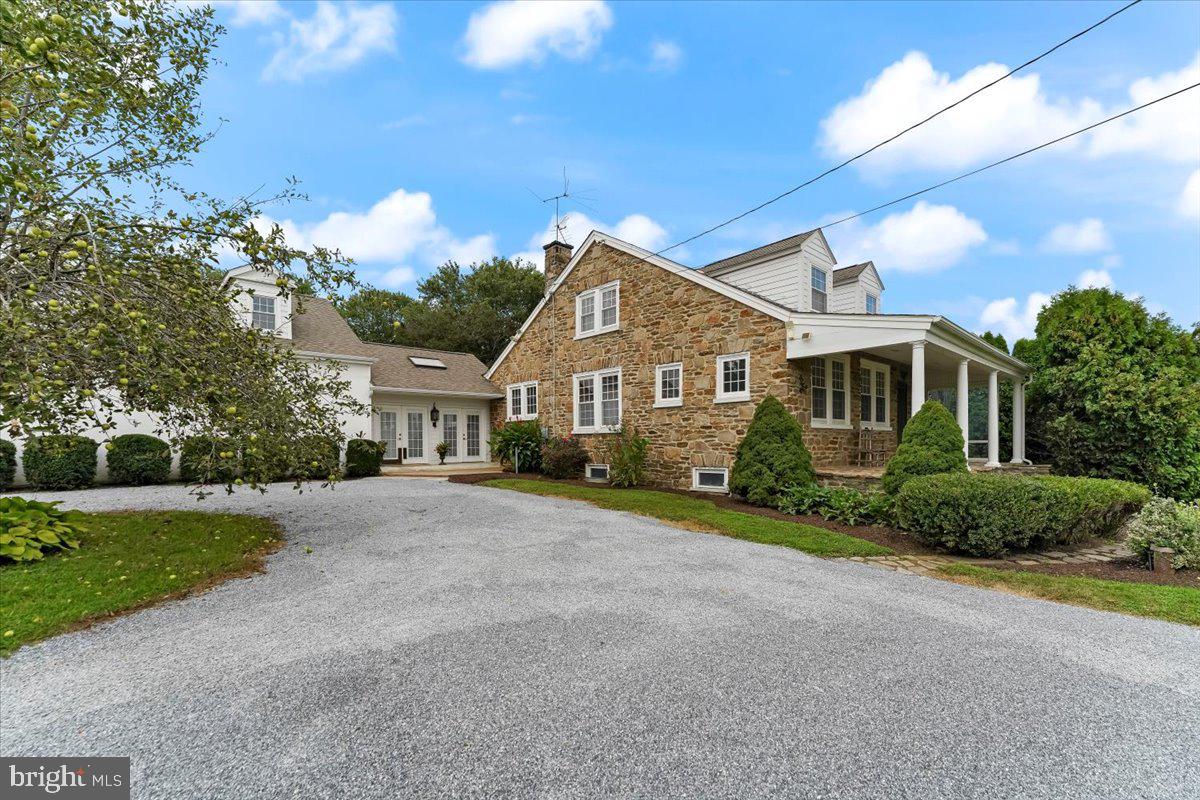 ANDREWS BRIDGE - Residential