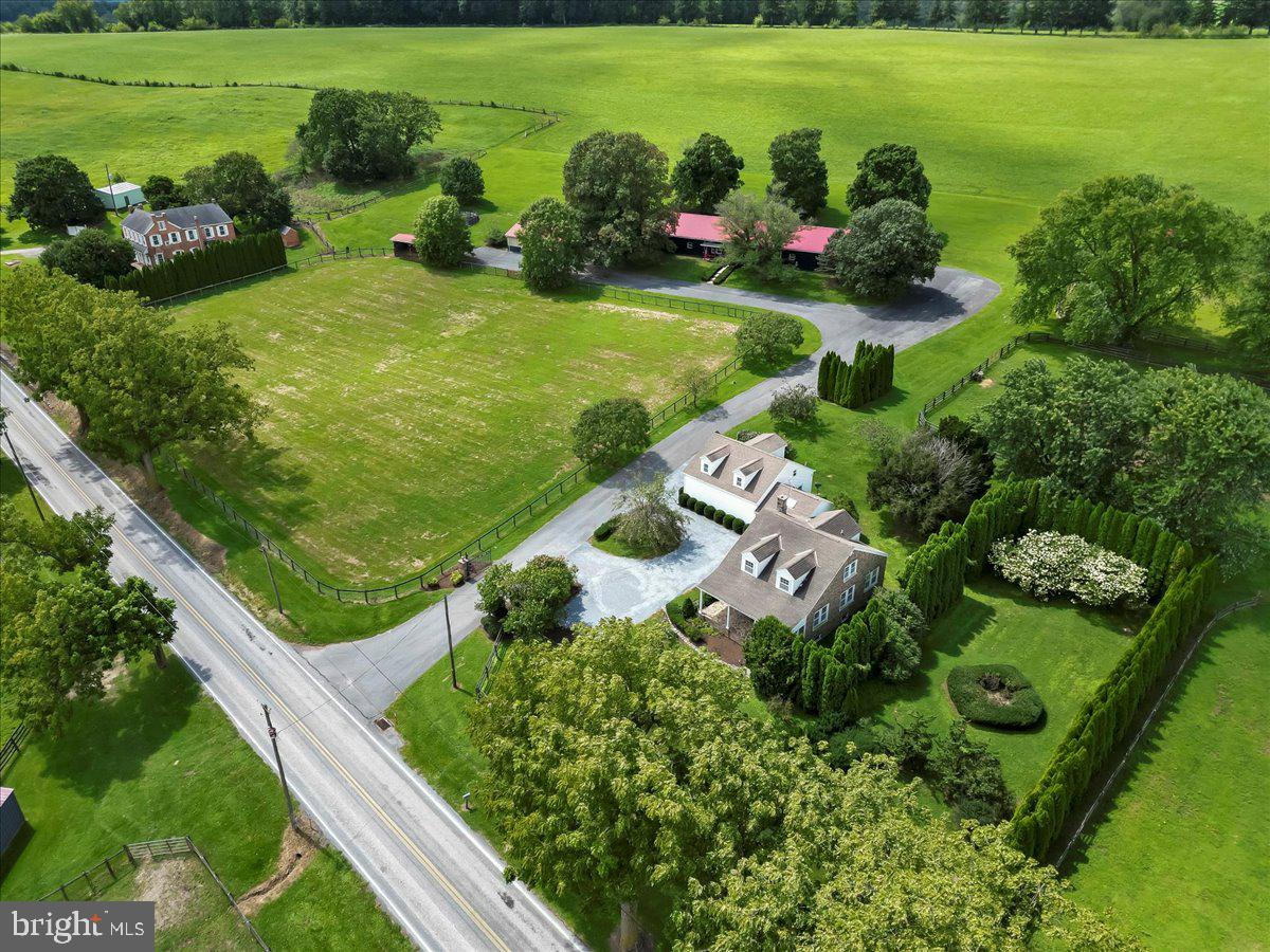 ANDREWS BRIDGE - Residential