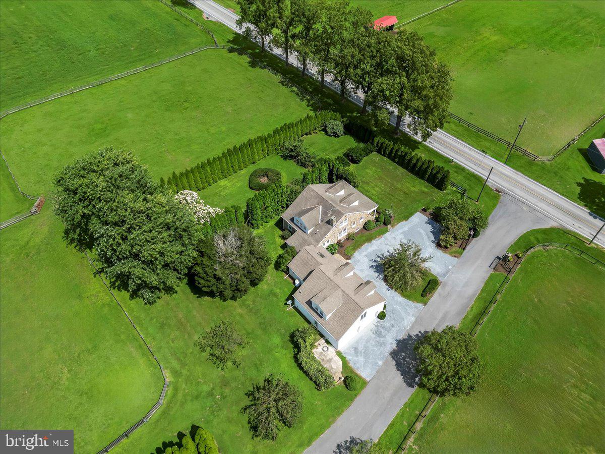 ANDREWS BRIDGE - Residential
