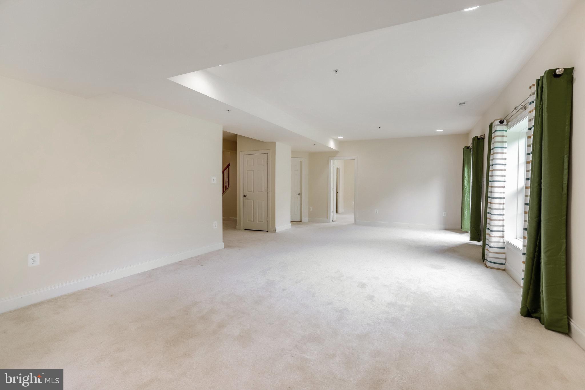 LEAMAN FARM - Residential