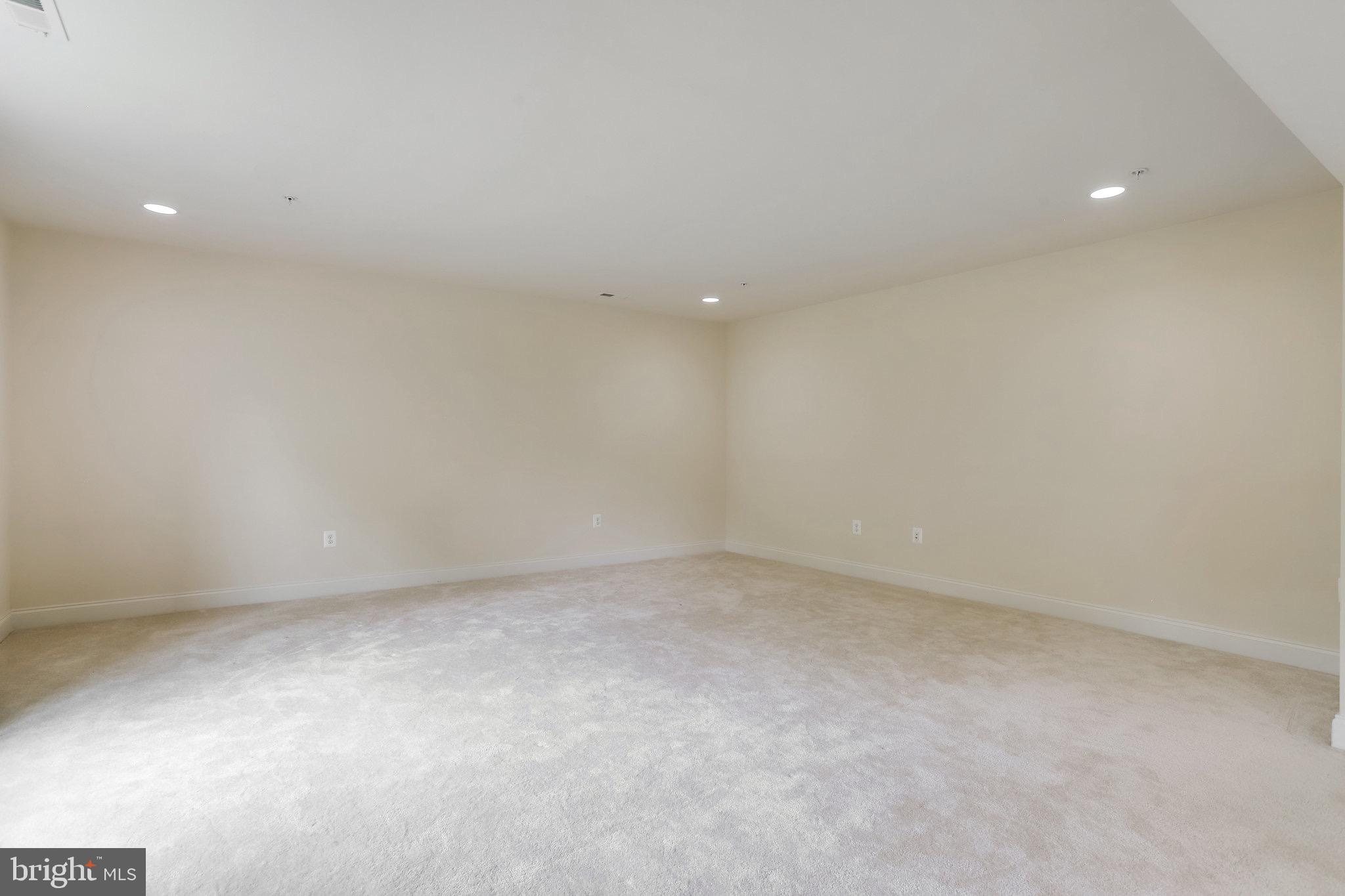 LEAMAN FARM - Residential