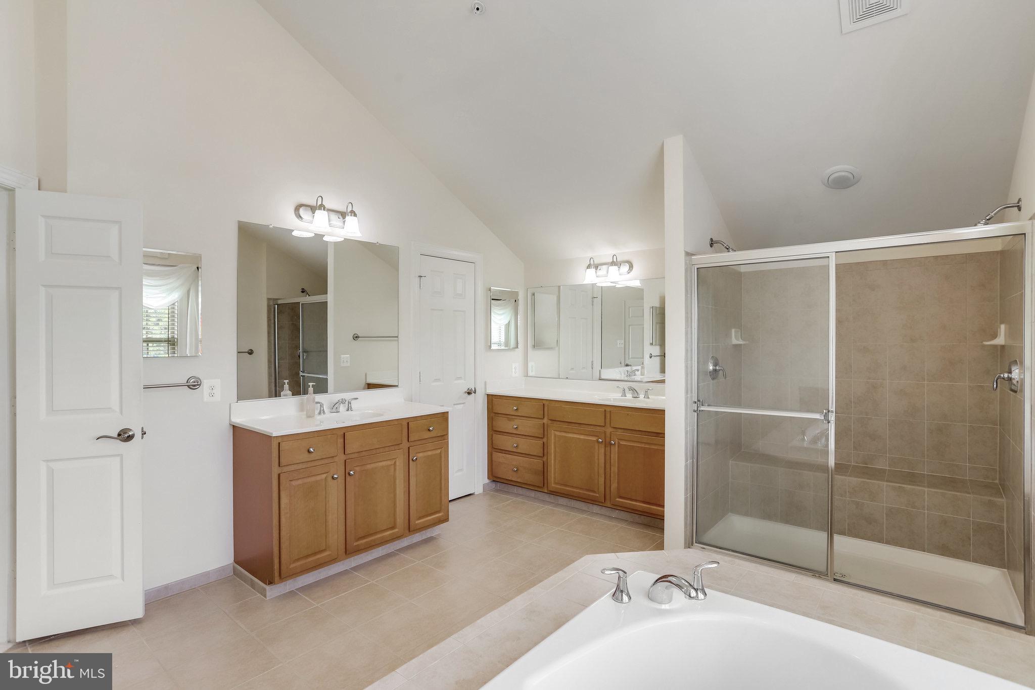 LEAMAN FARM - Residential