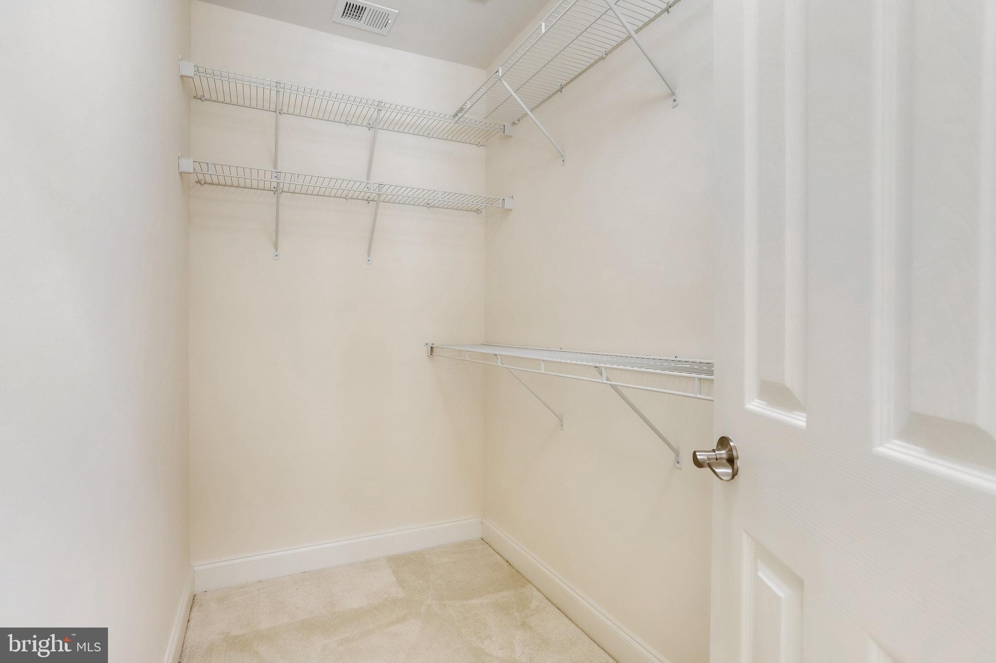 LEAMAN FARM - Residential