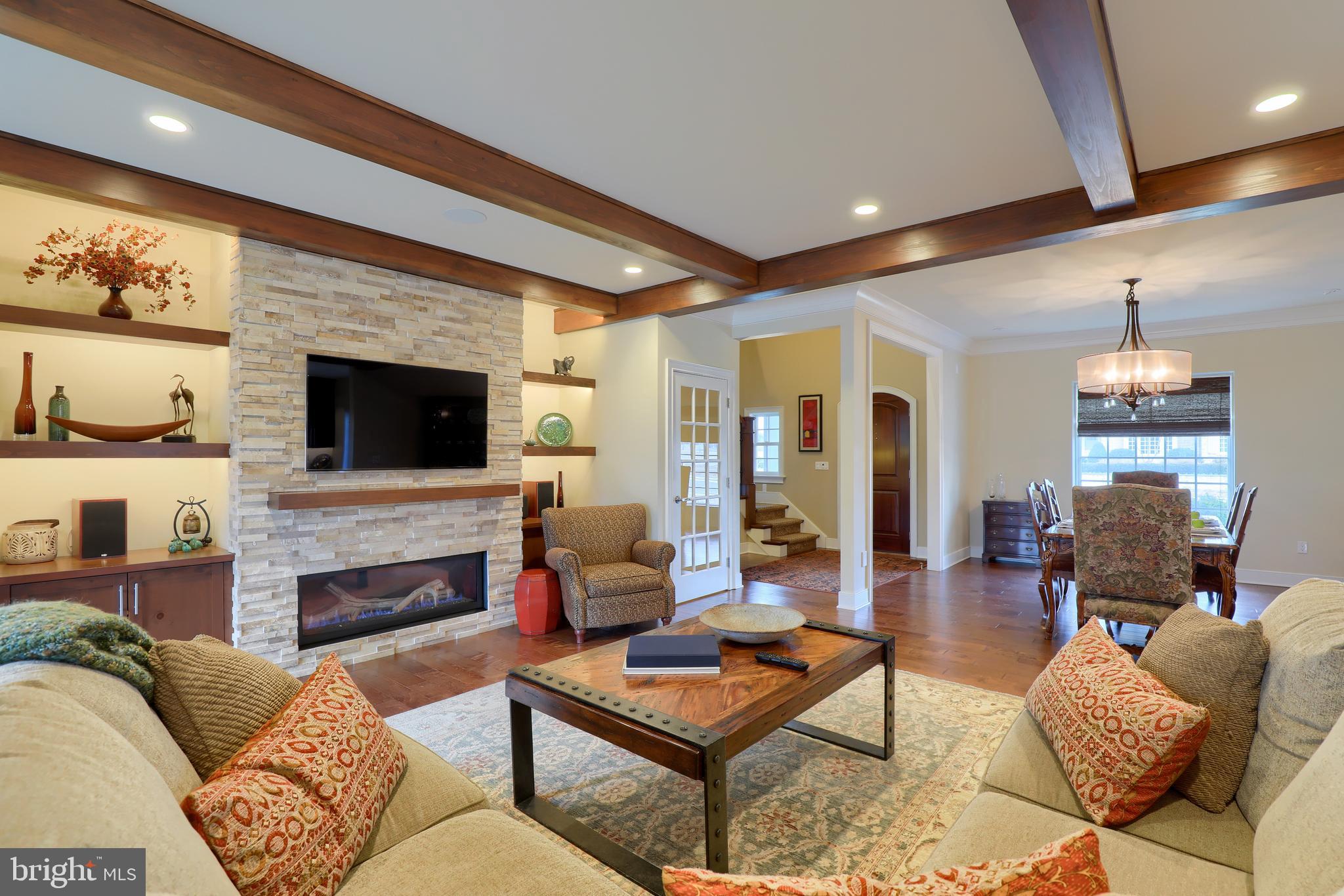 FARM ON QUARRY ROAD - Residential