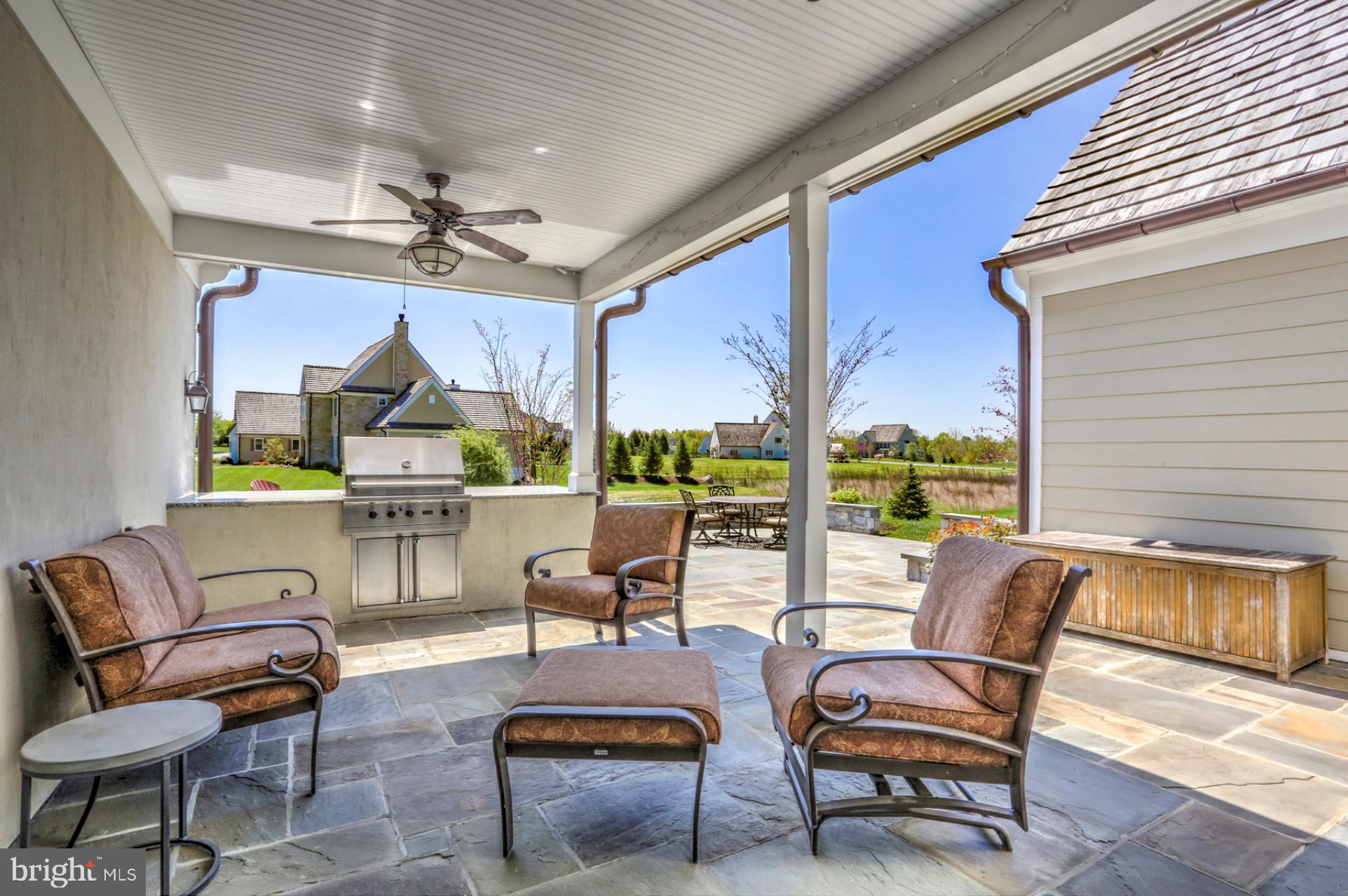 FARM ON QUARRY ROAD - Residential