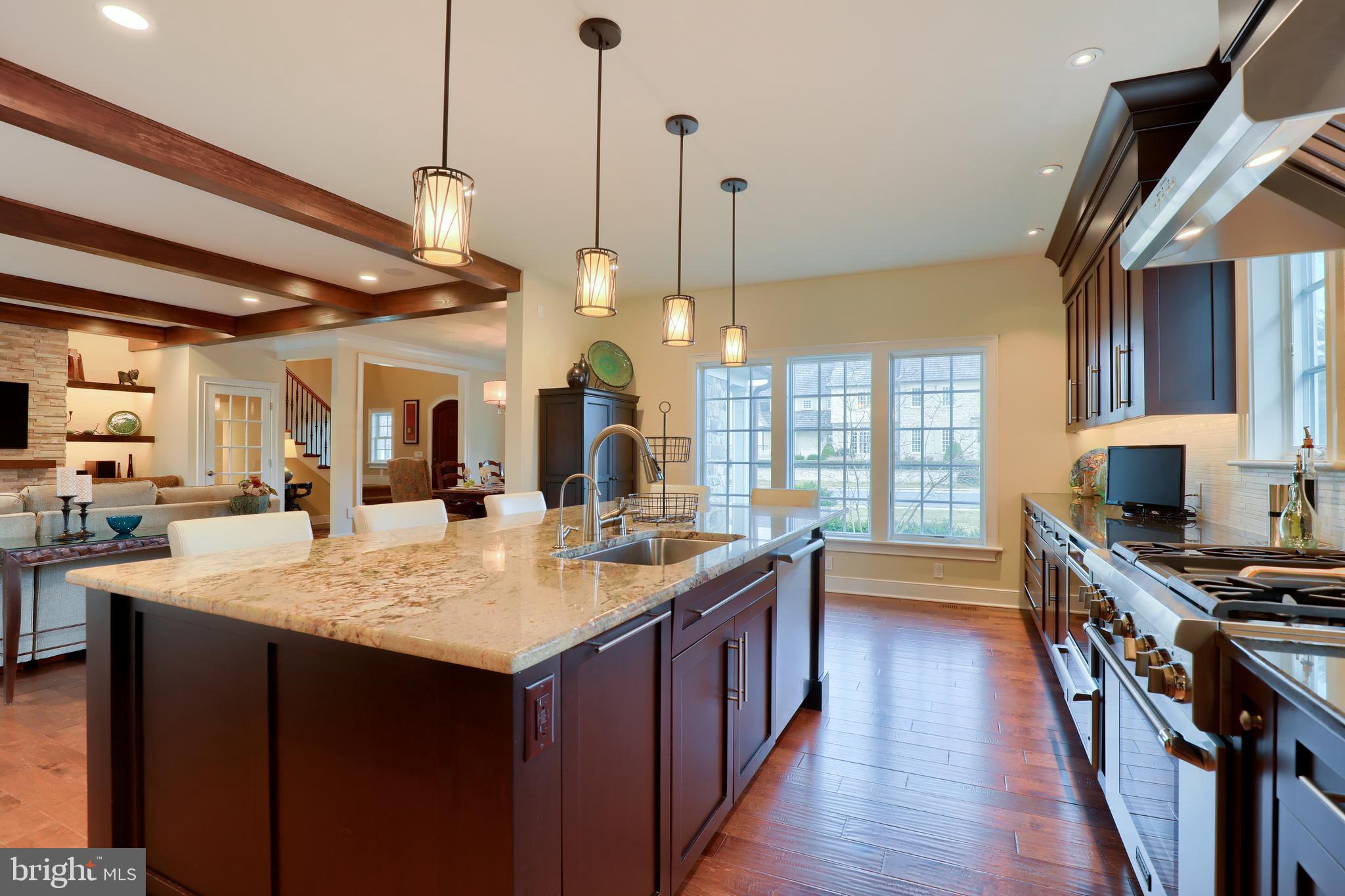 FARM ON QUARRY ROAD - Residential