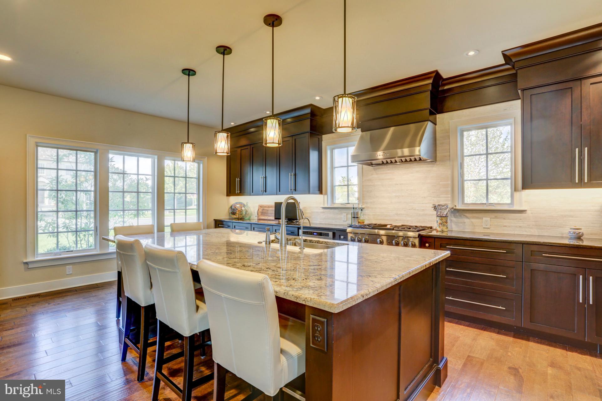 FARM ON QUARRY ROAD - Residential