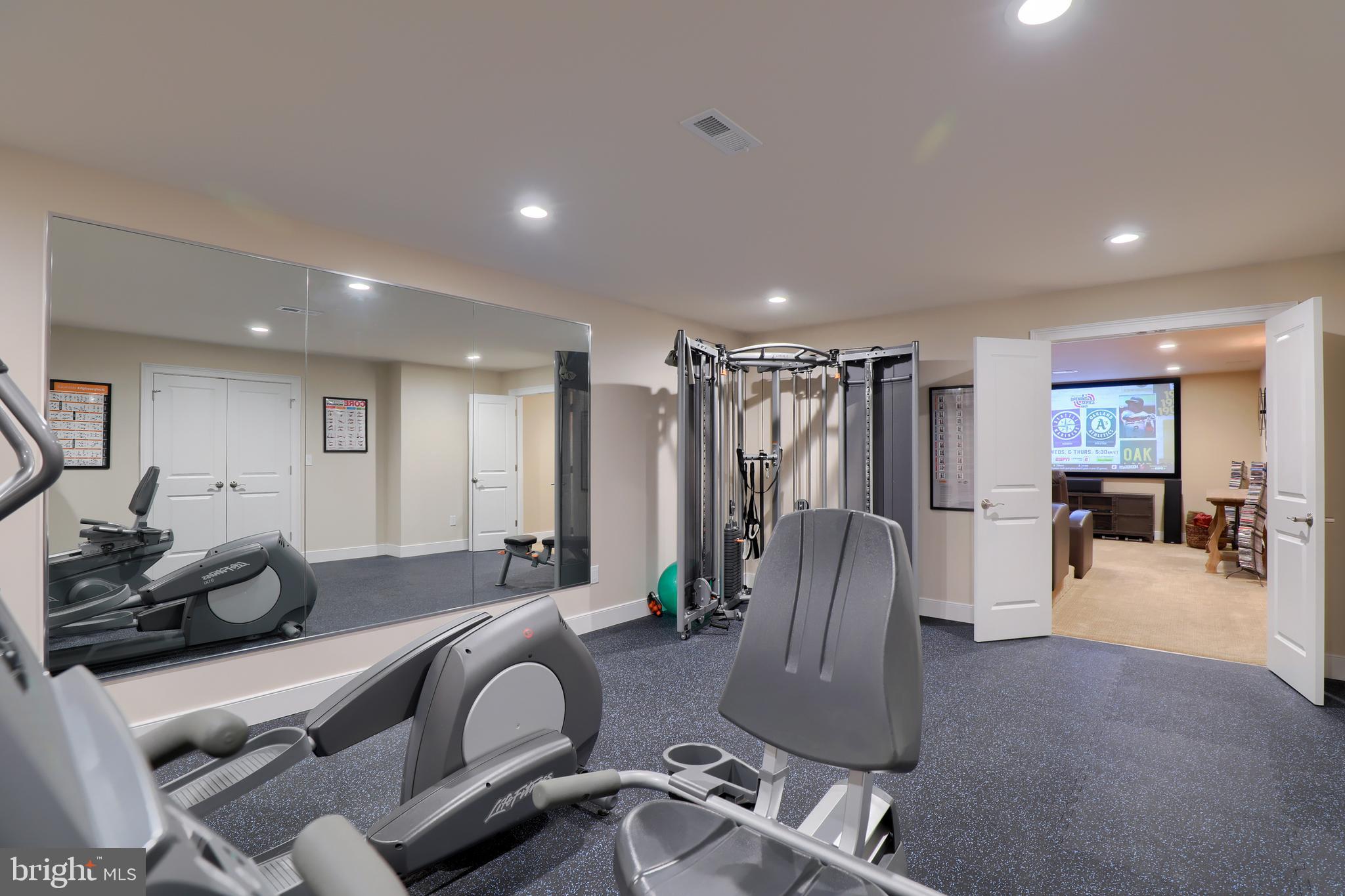 FARM ON QUARRY ROAD - Residential