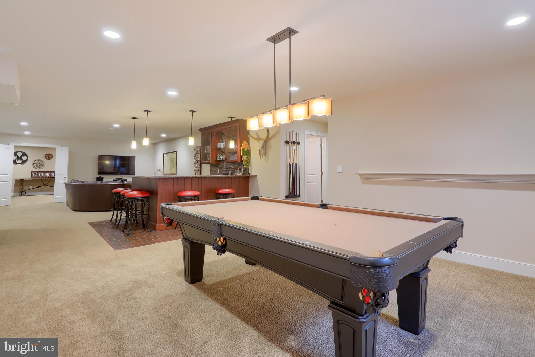 FARM ON QUARRY ROAD - Residential