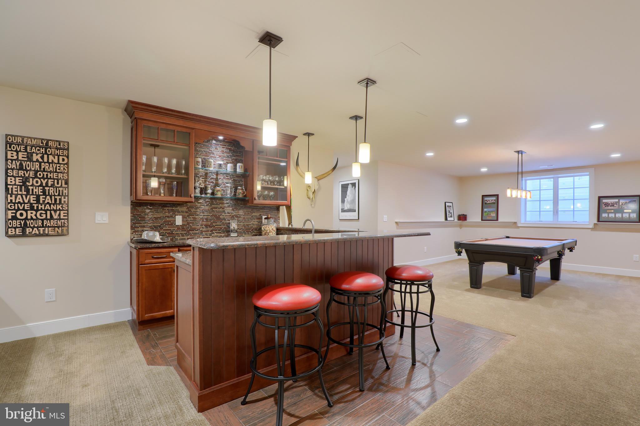 FARM ON QUARRY ROAD - Residential