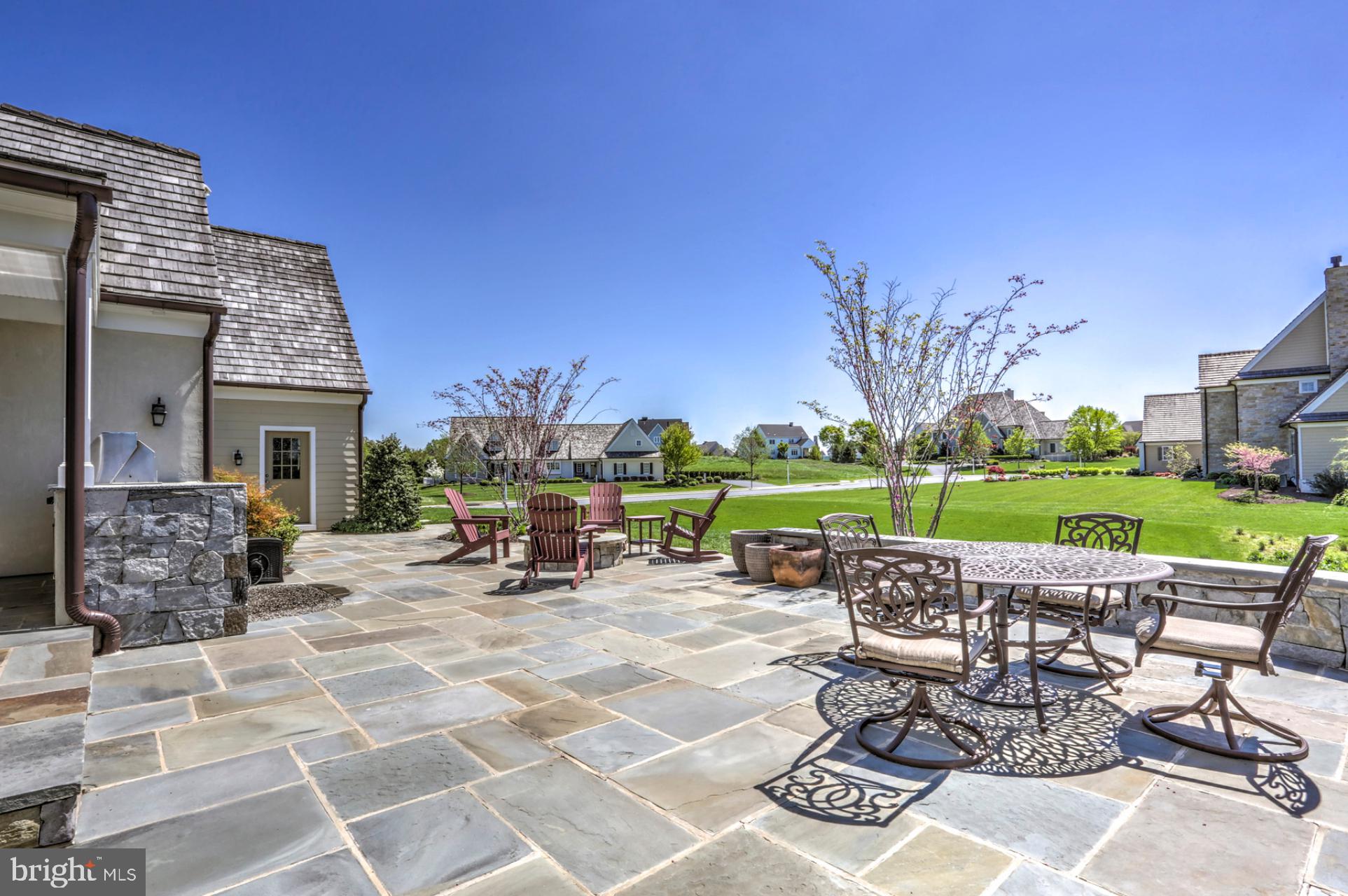 FARM ON QUARRY ROAD - Residential
