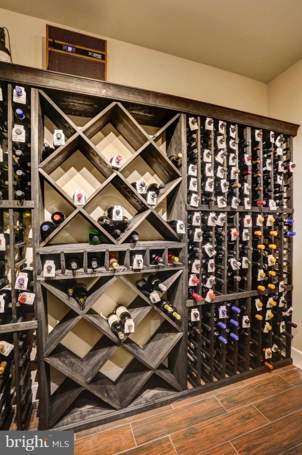 FARM ON QUARRY ROAD - Residential