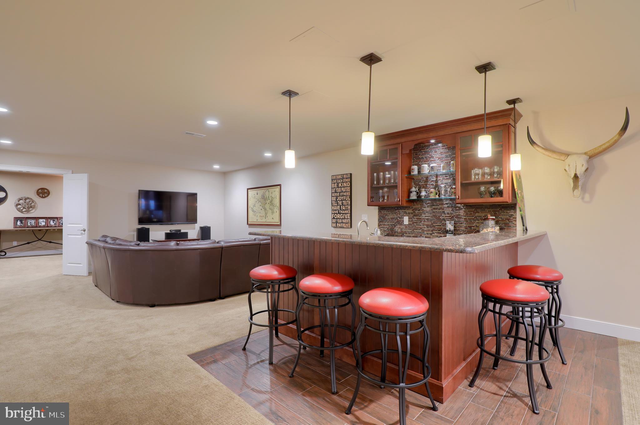 FARM ON QUARRY ROAD - Residential