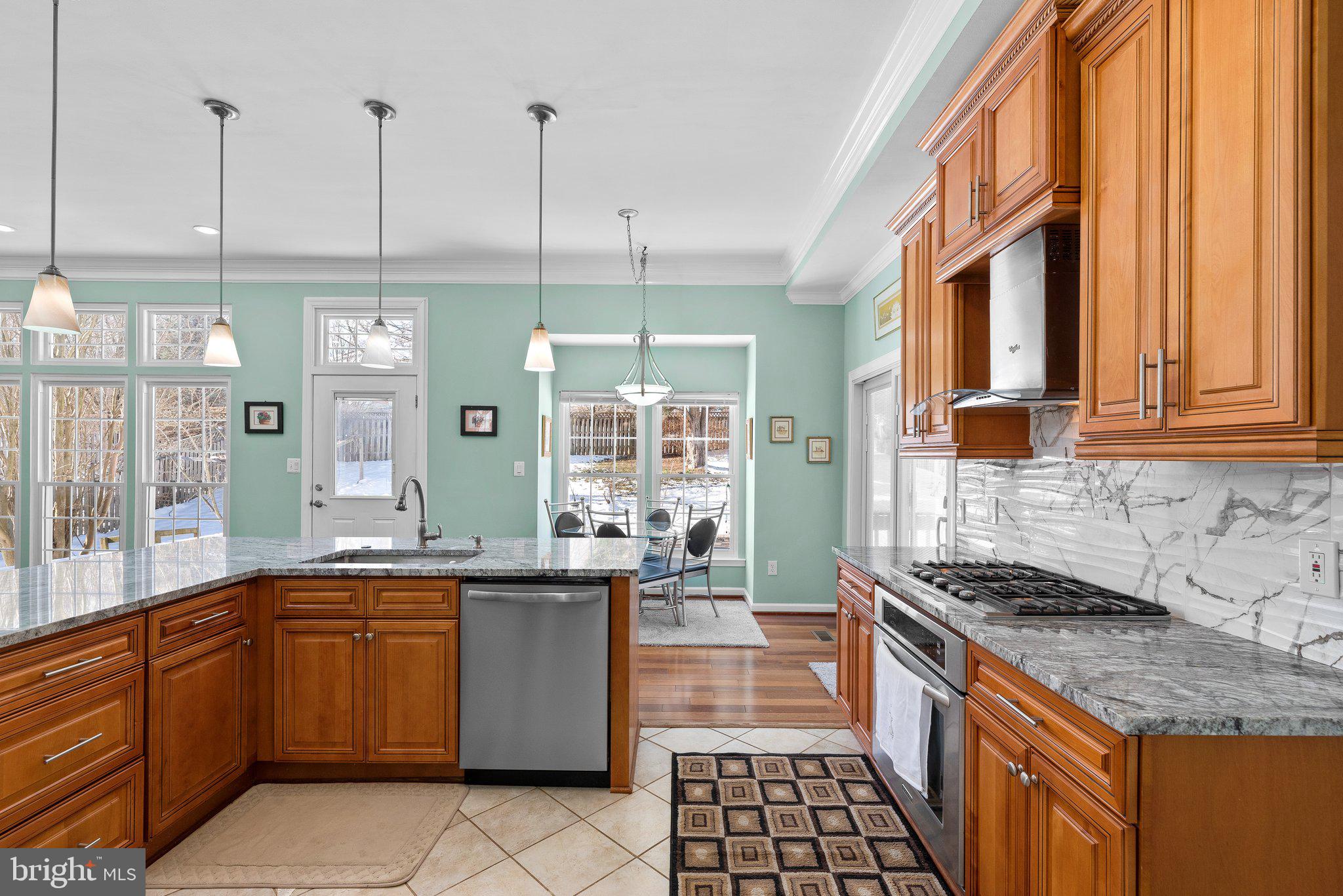 KINGS SQUARE - Residential