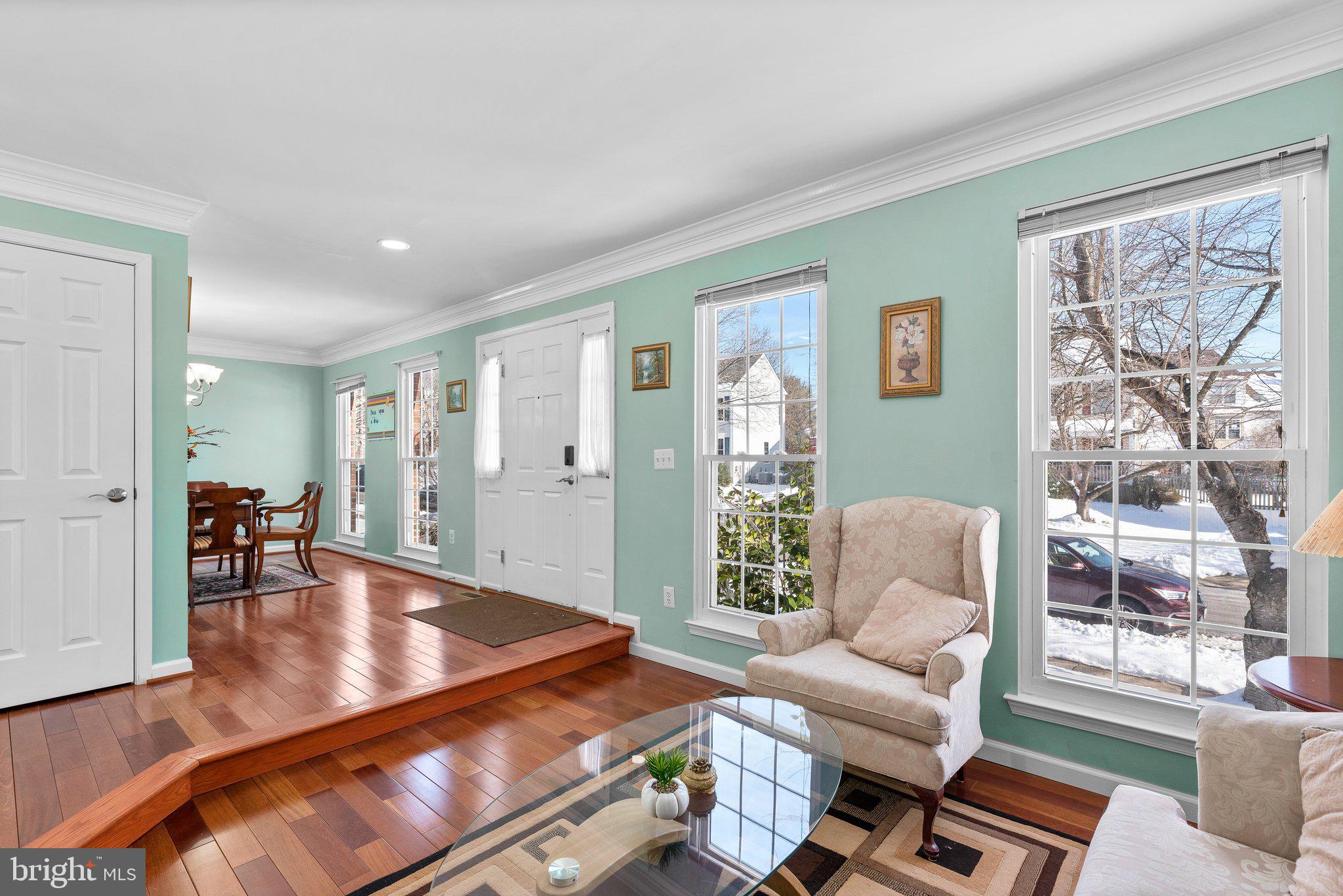 KINGS SQUARE - Residential