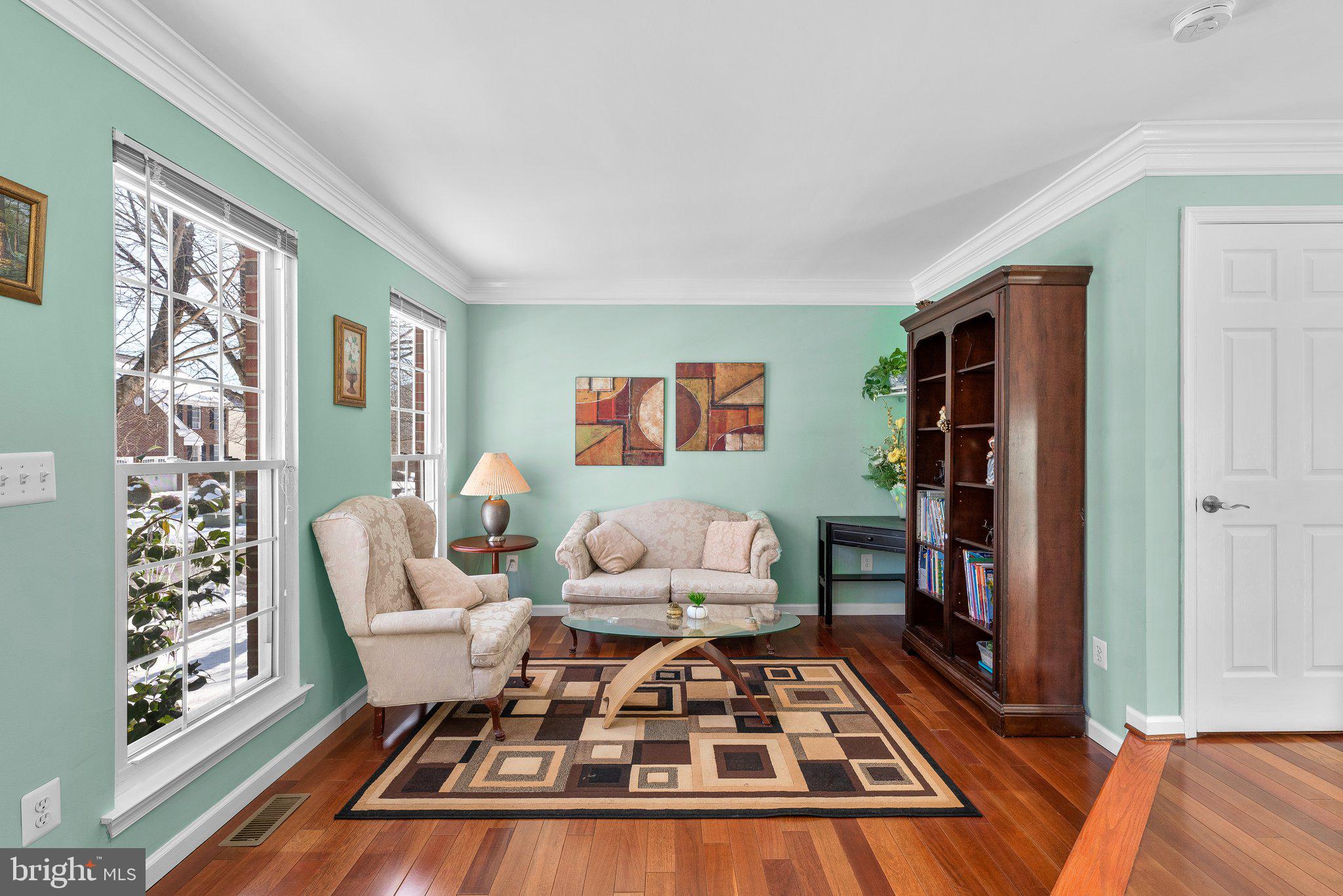 KINGS SQUARE - Residential