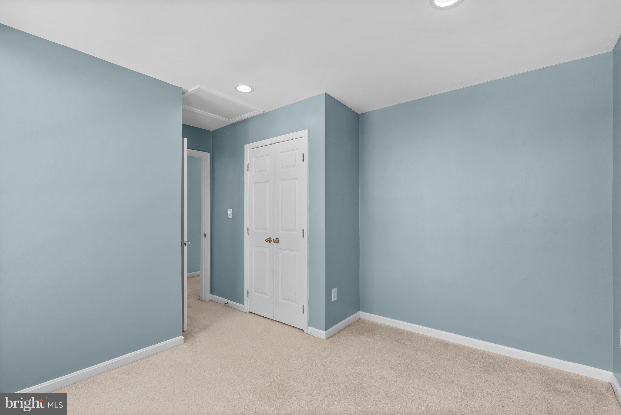 KINGS SQUARE - Residential