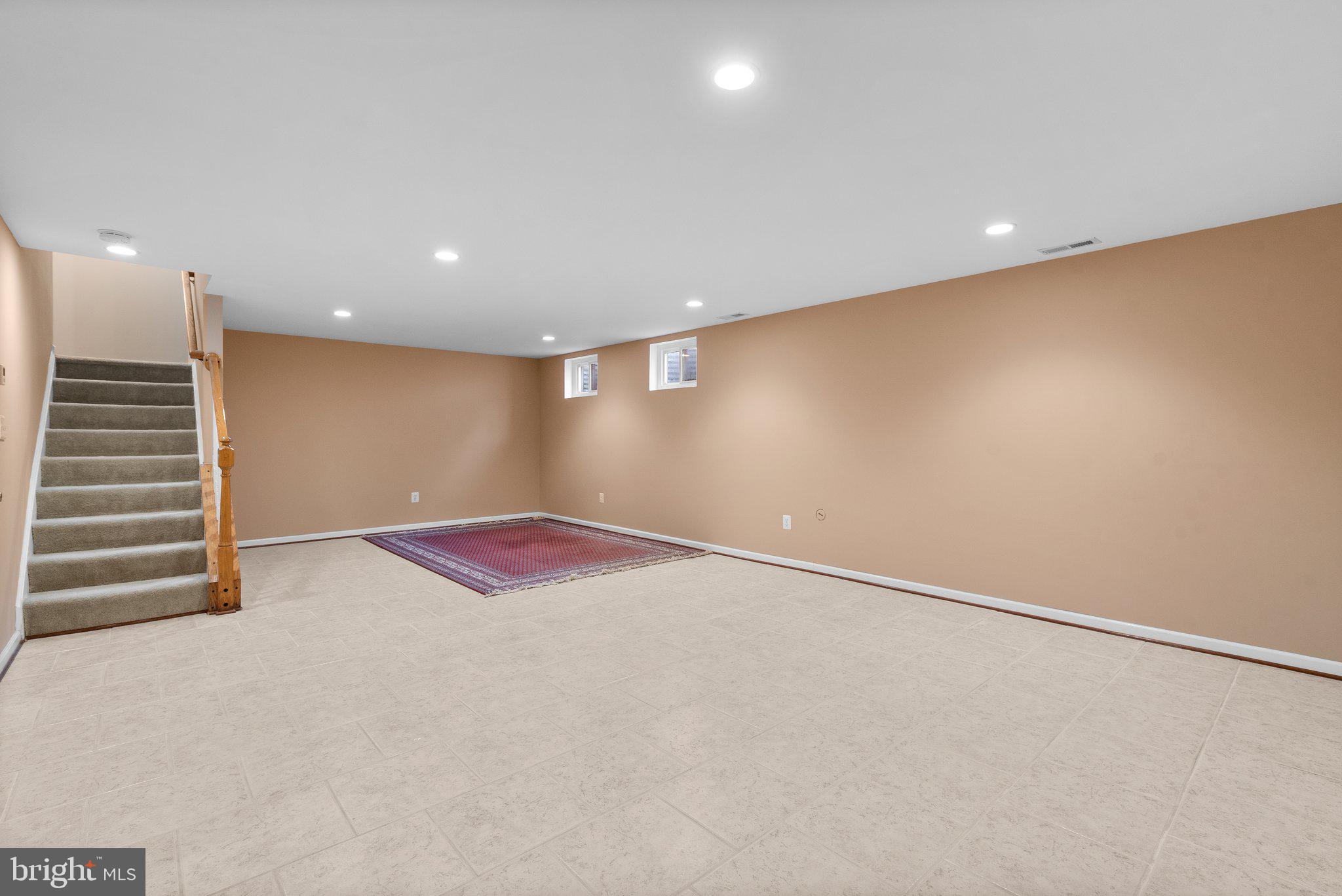 KINGS SQUARE - Residential