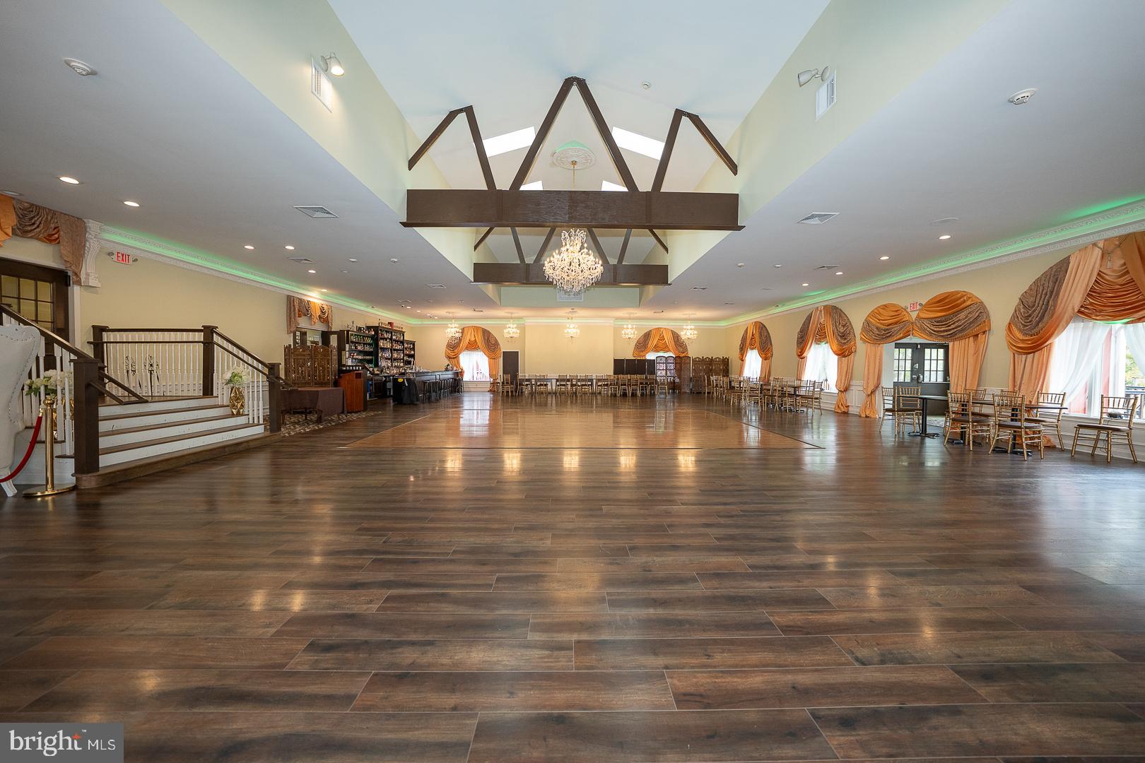 CHALFONT - Commercial Sale