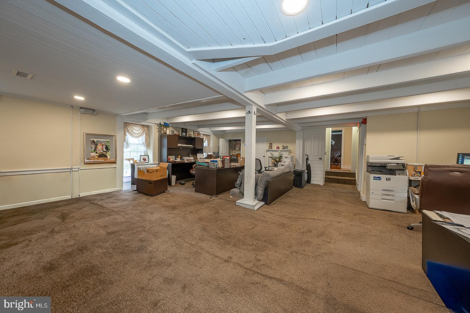 CHALFONT - Commercial Sale