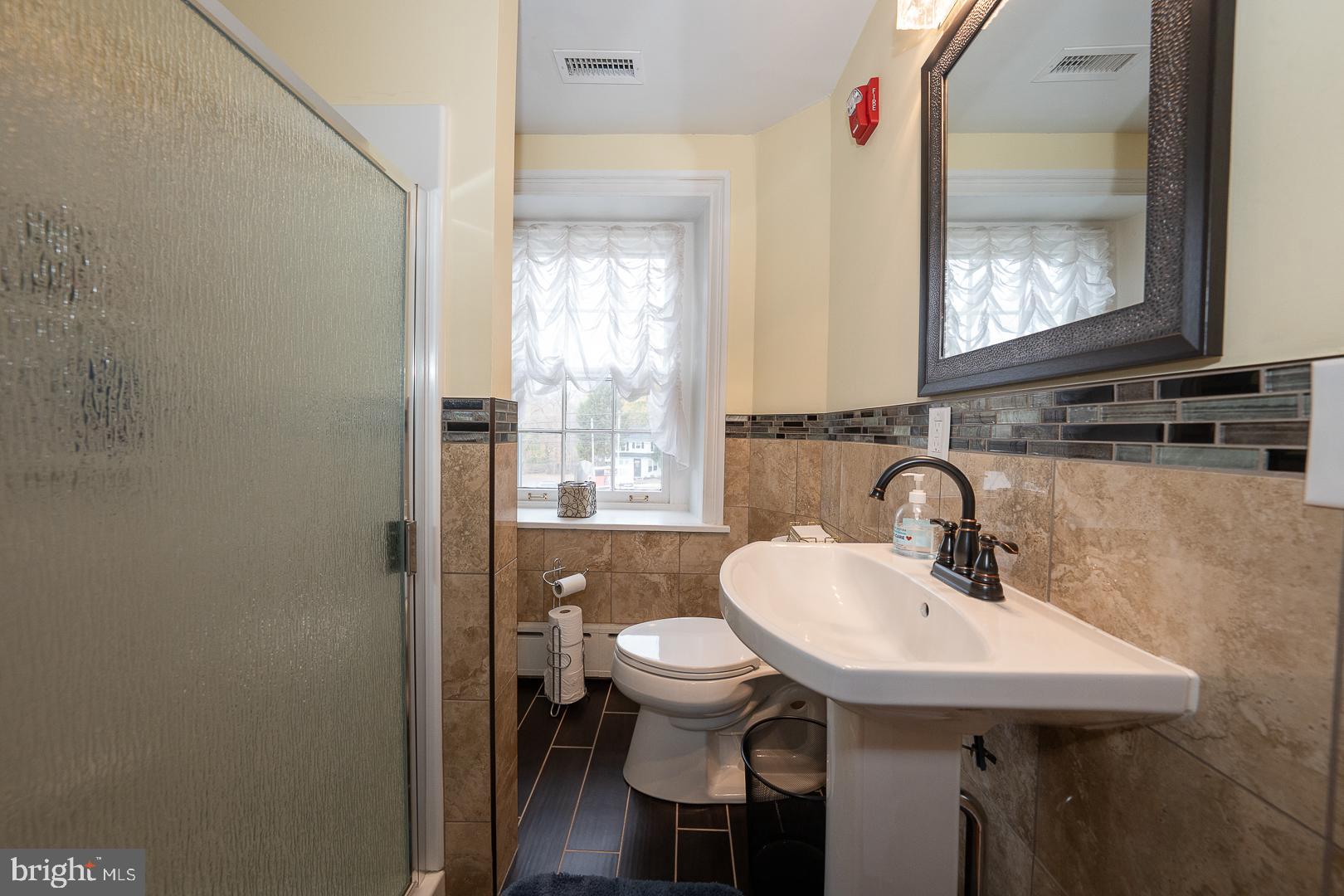 CHALFONT - Commercial Sale