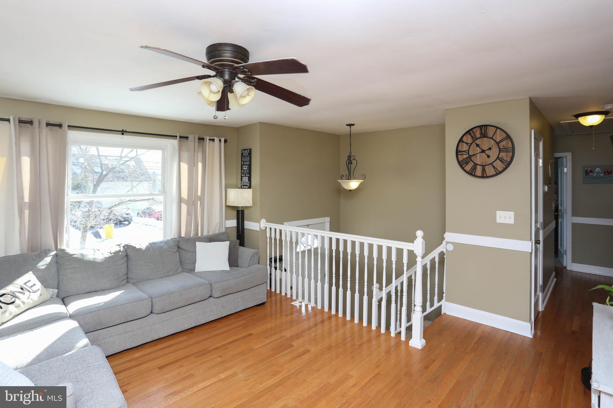 SHORELAND - Residential