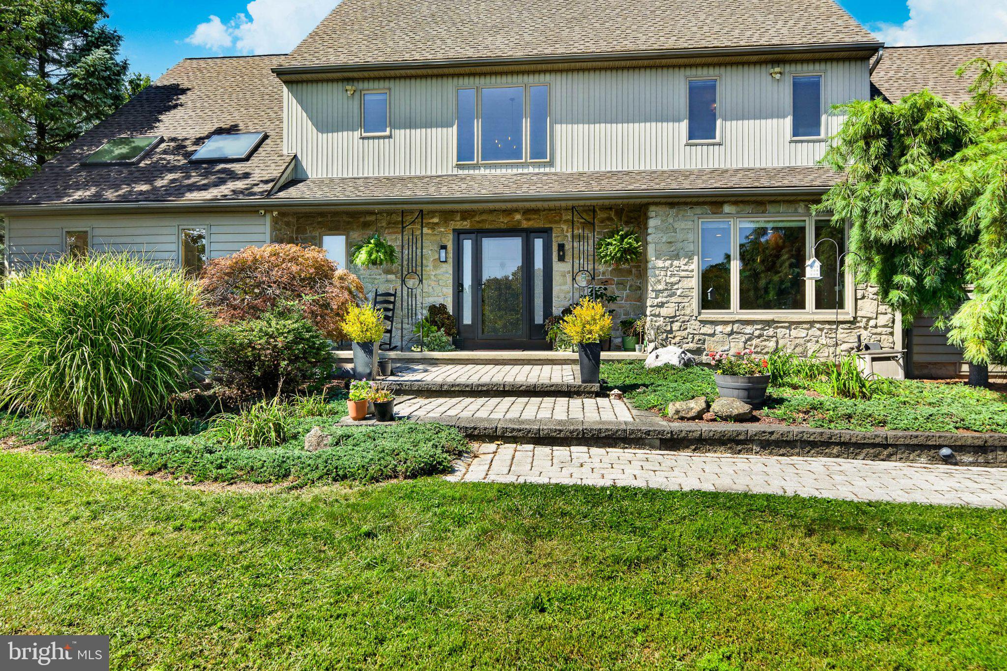 12 STONY RIDGE DRIVE