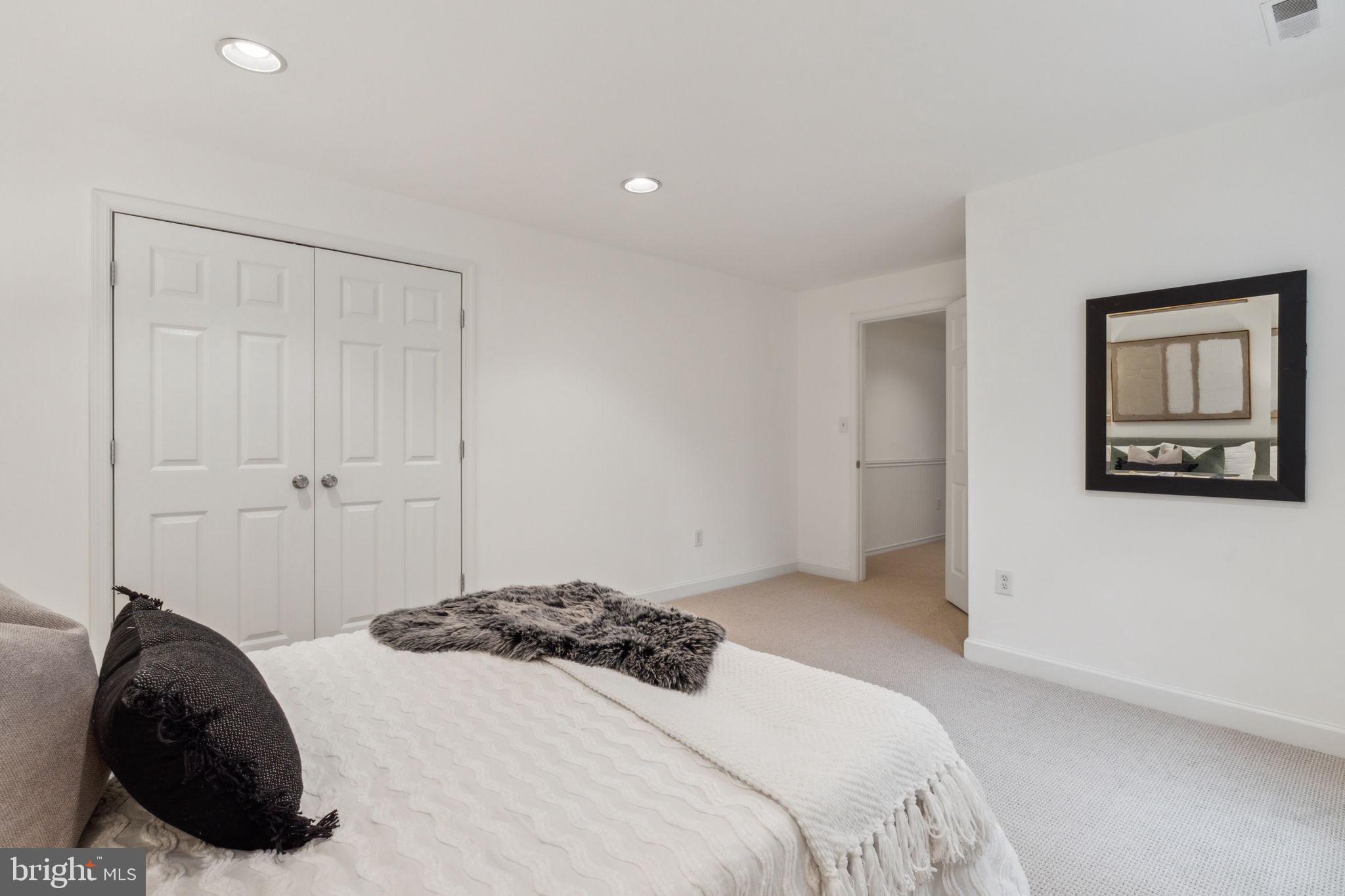 WEST END PARK - Residential