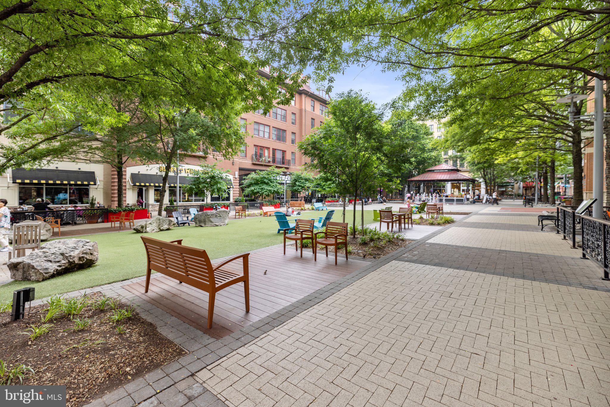 WEST END PARK - Residential