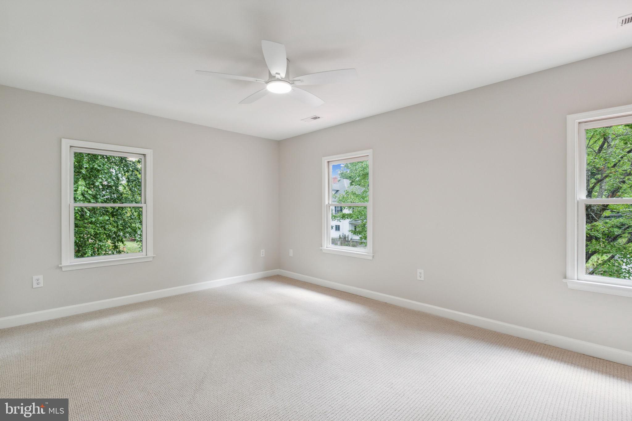 WEST END PARK - Residential