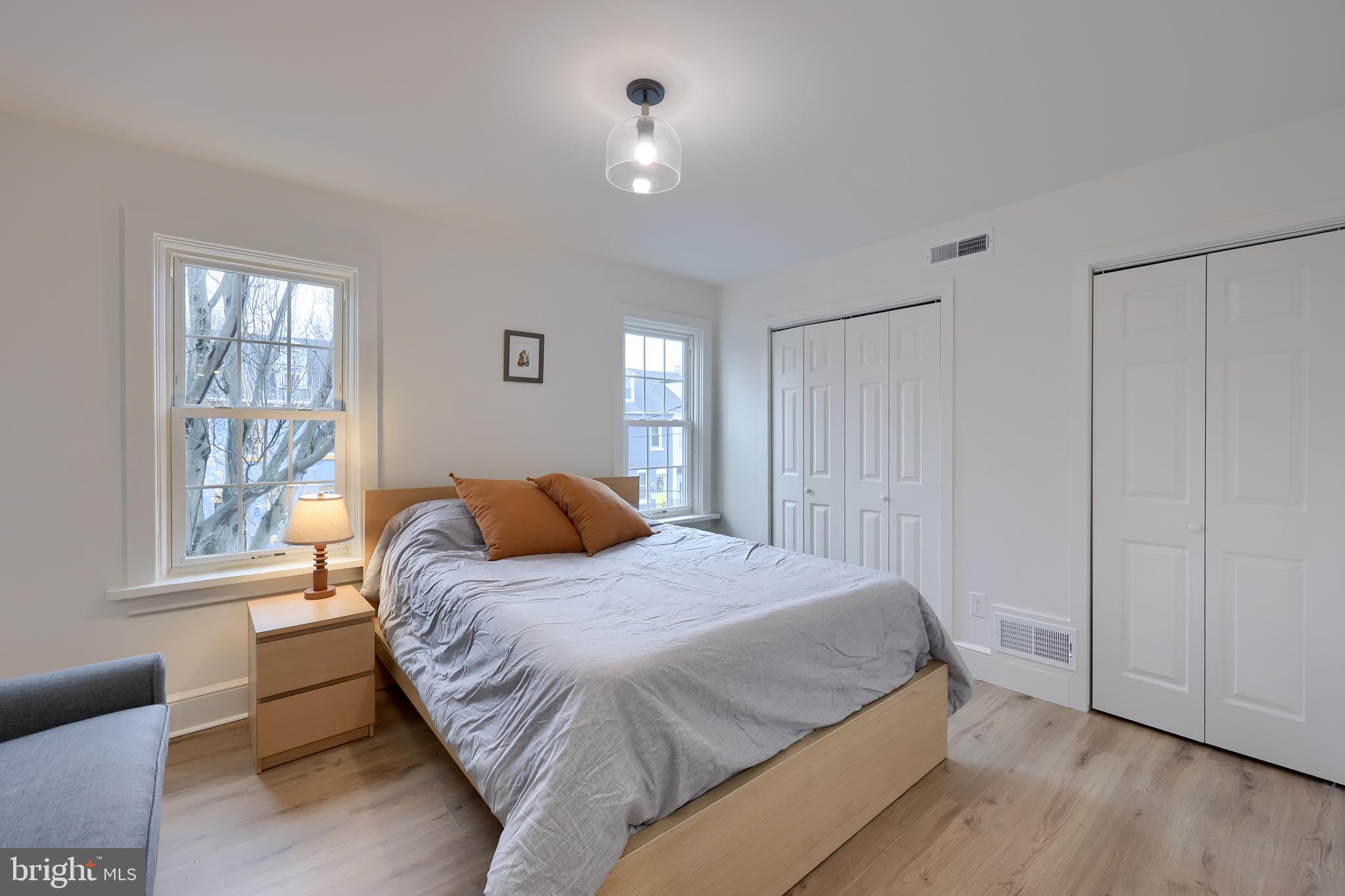 STADIUM DISTRICT - Residential