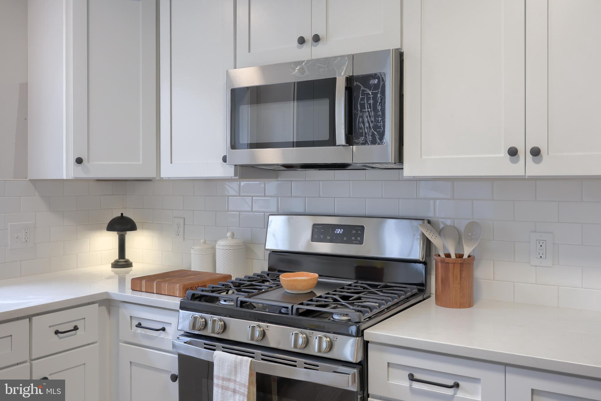 STADIUM DISTRICT - Residential