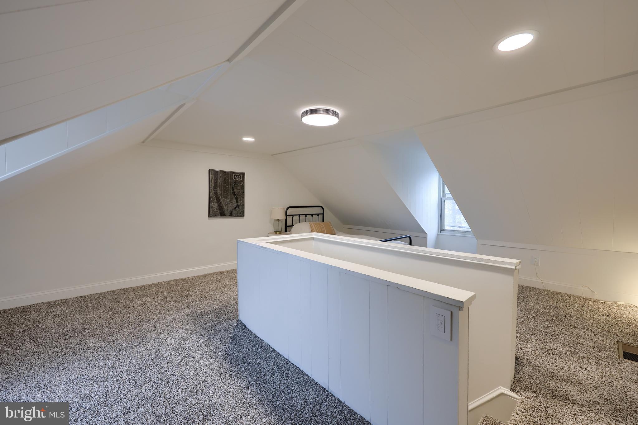 STADIUM DISTRICT - Residential