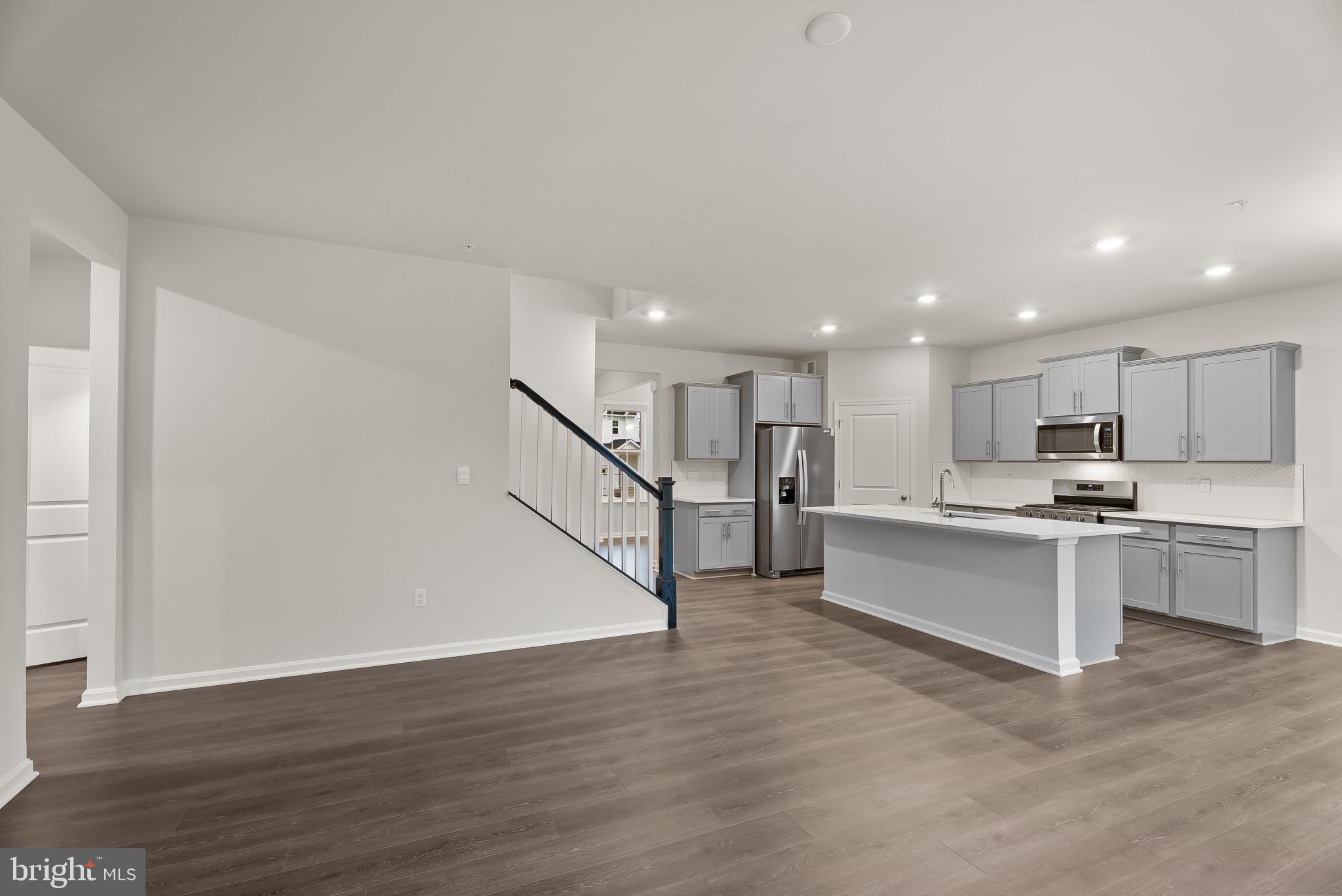 VILLAGES OF WHITE MARSH - Residential