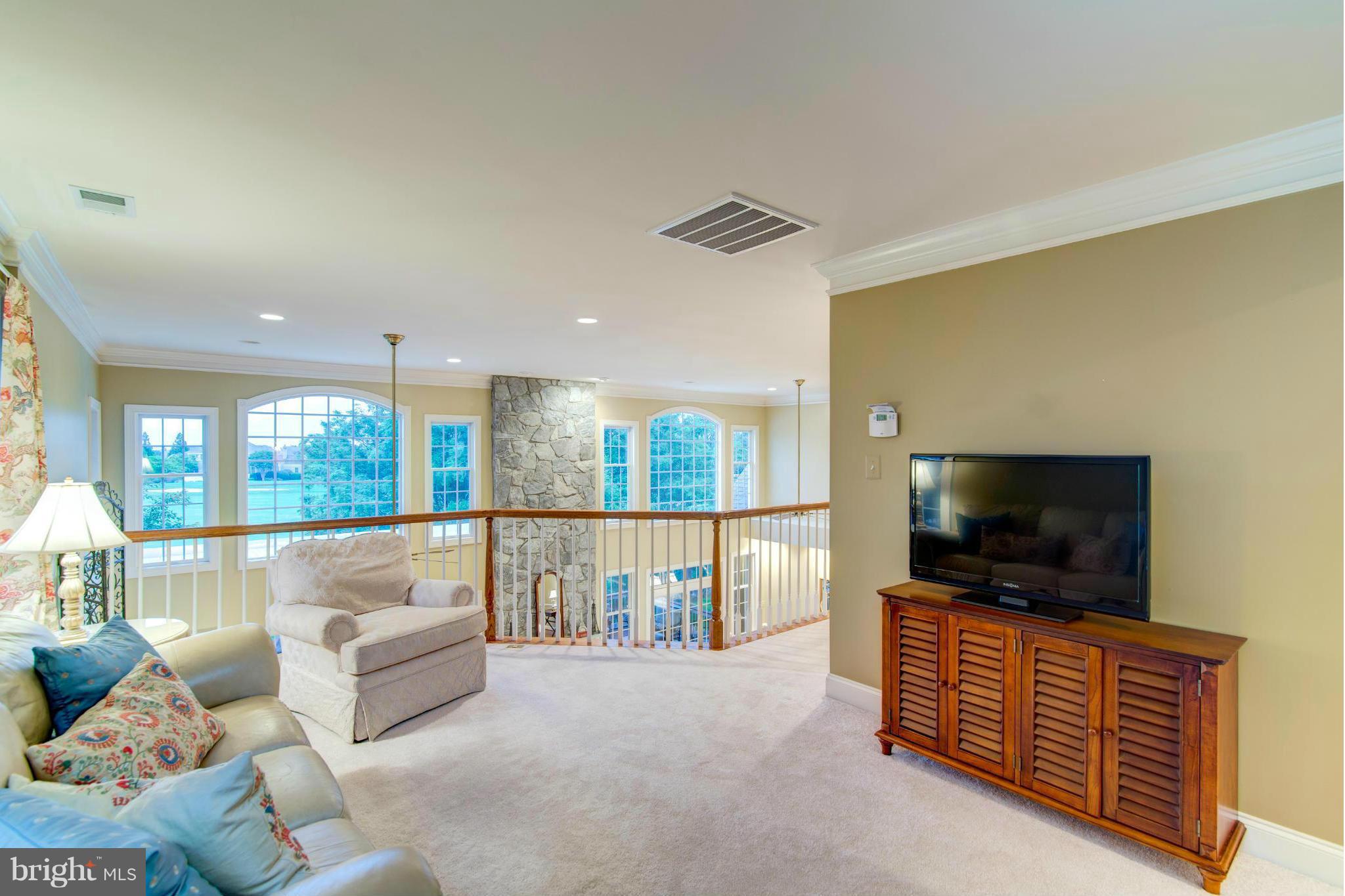 BELMONT - Residential