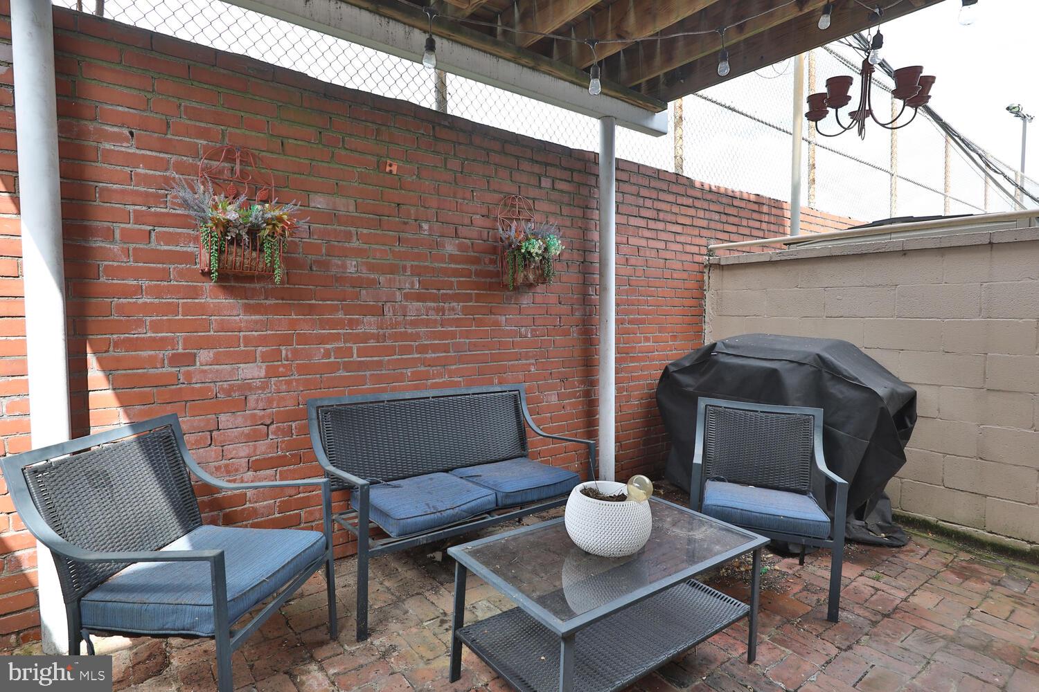 PHILADELPHIA (SOUTH) - Residential