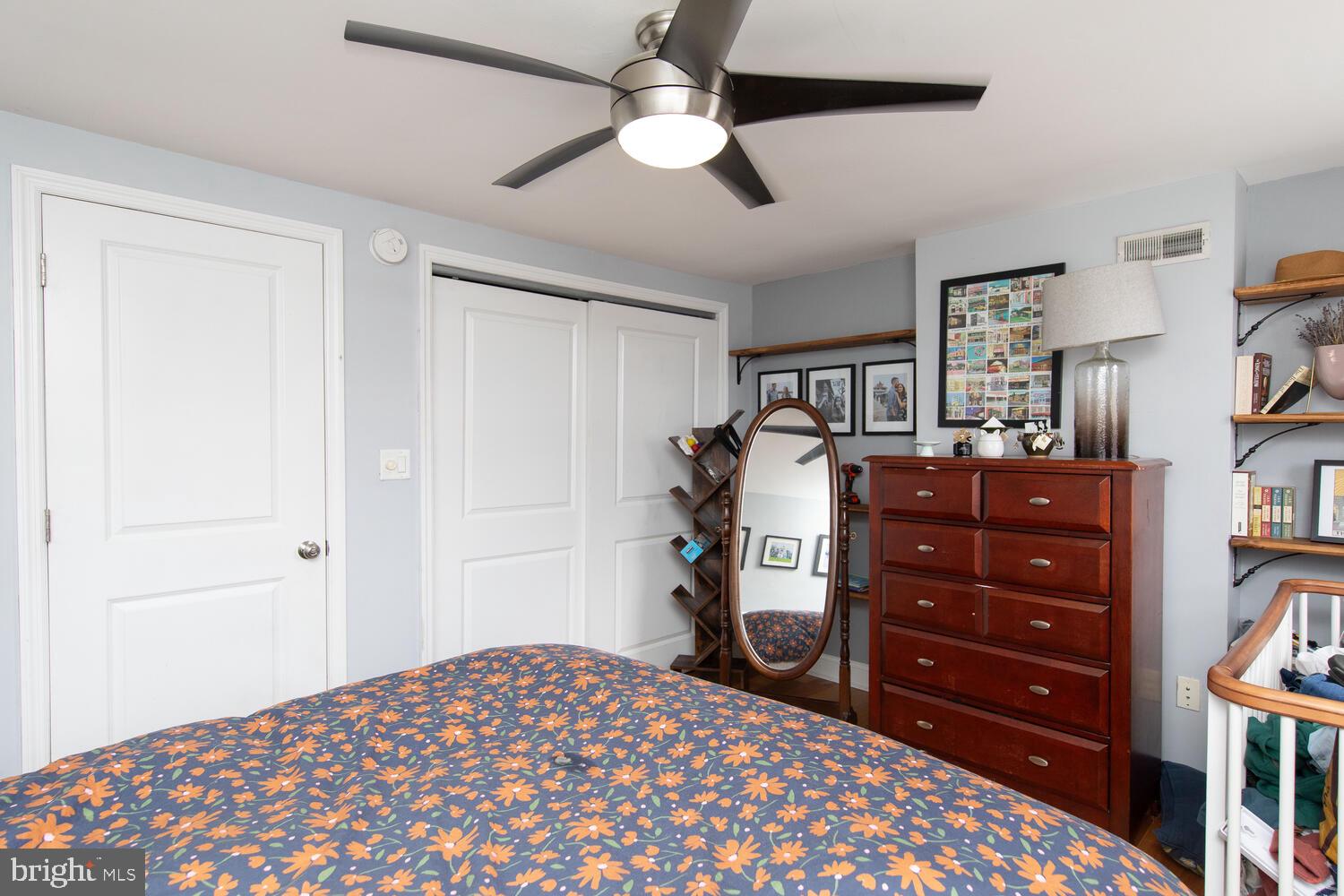 PHILADELPHIA (SOUTH) - Residential