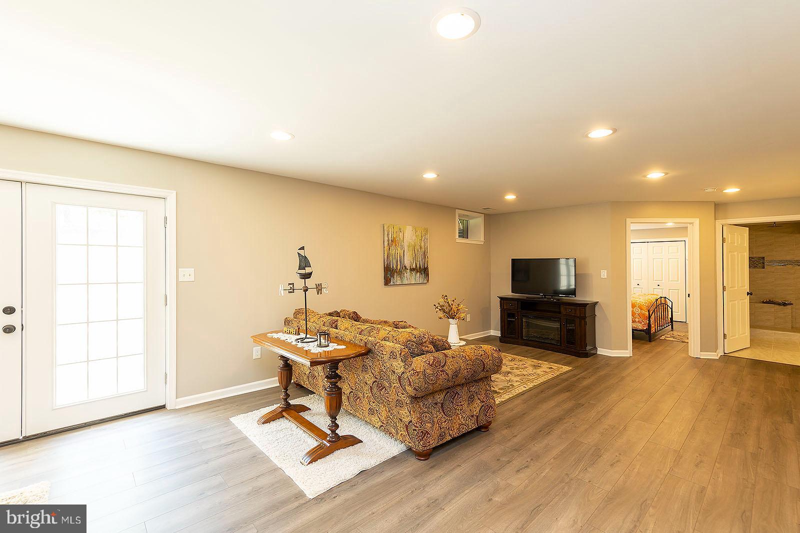 BLUE RIDGE SHADOWS - Residential