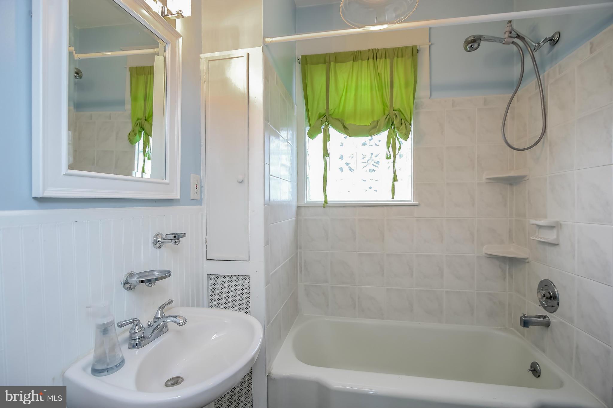 HOMEWOOD - Residential