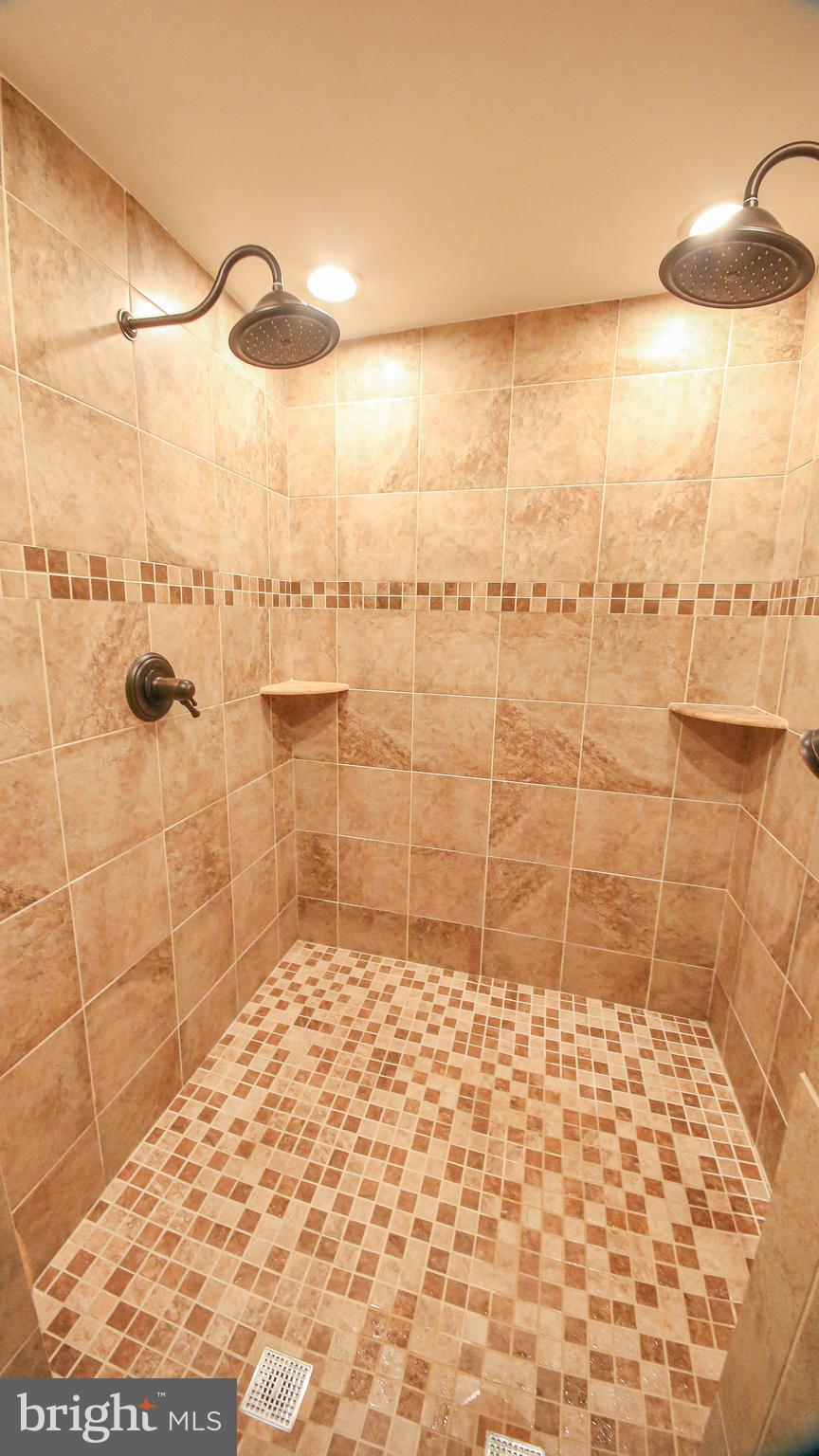 THORNBURY - Residential